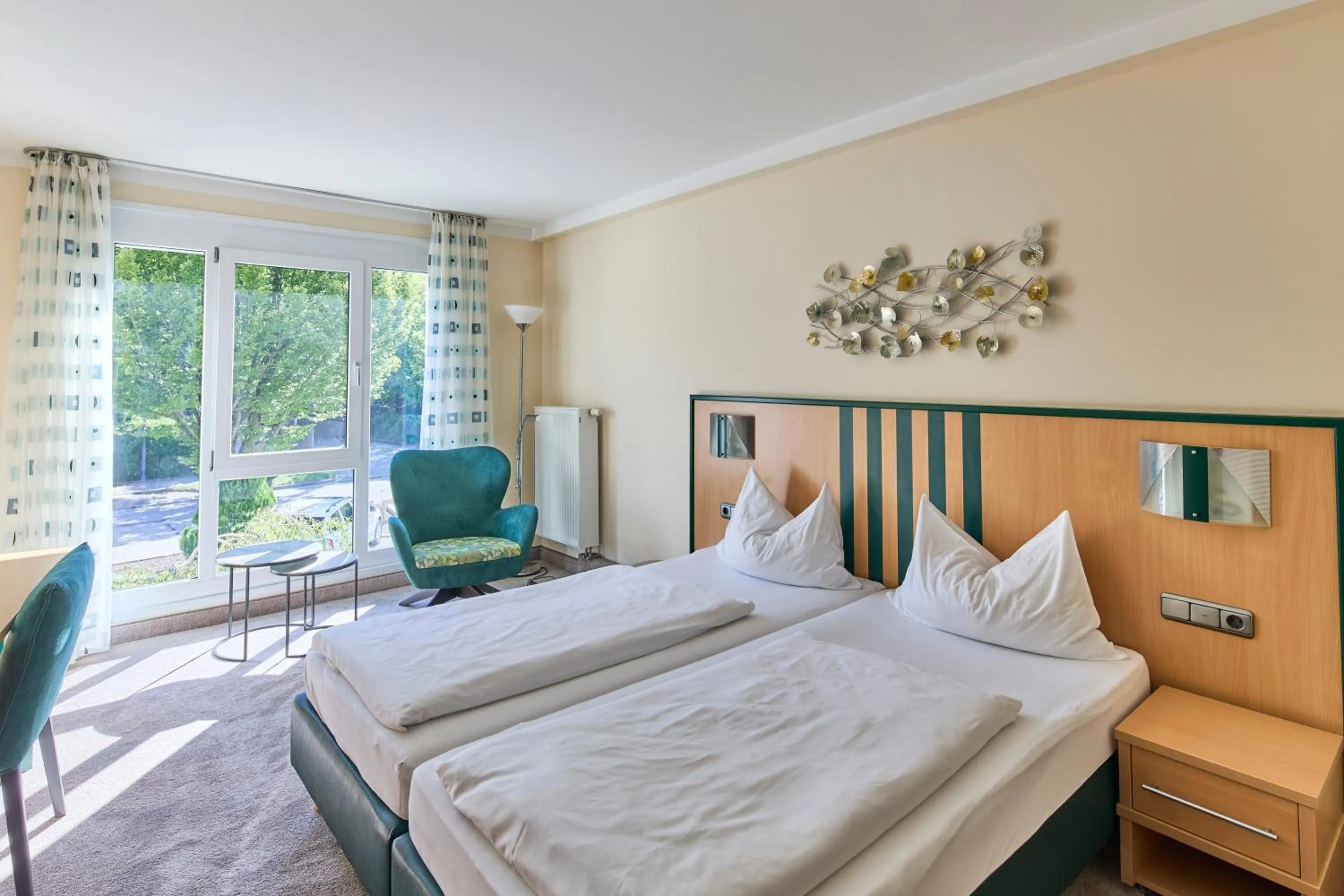 Photo of the whole room, Bed in Apartments Aschheim