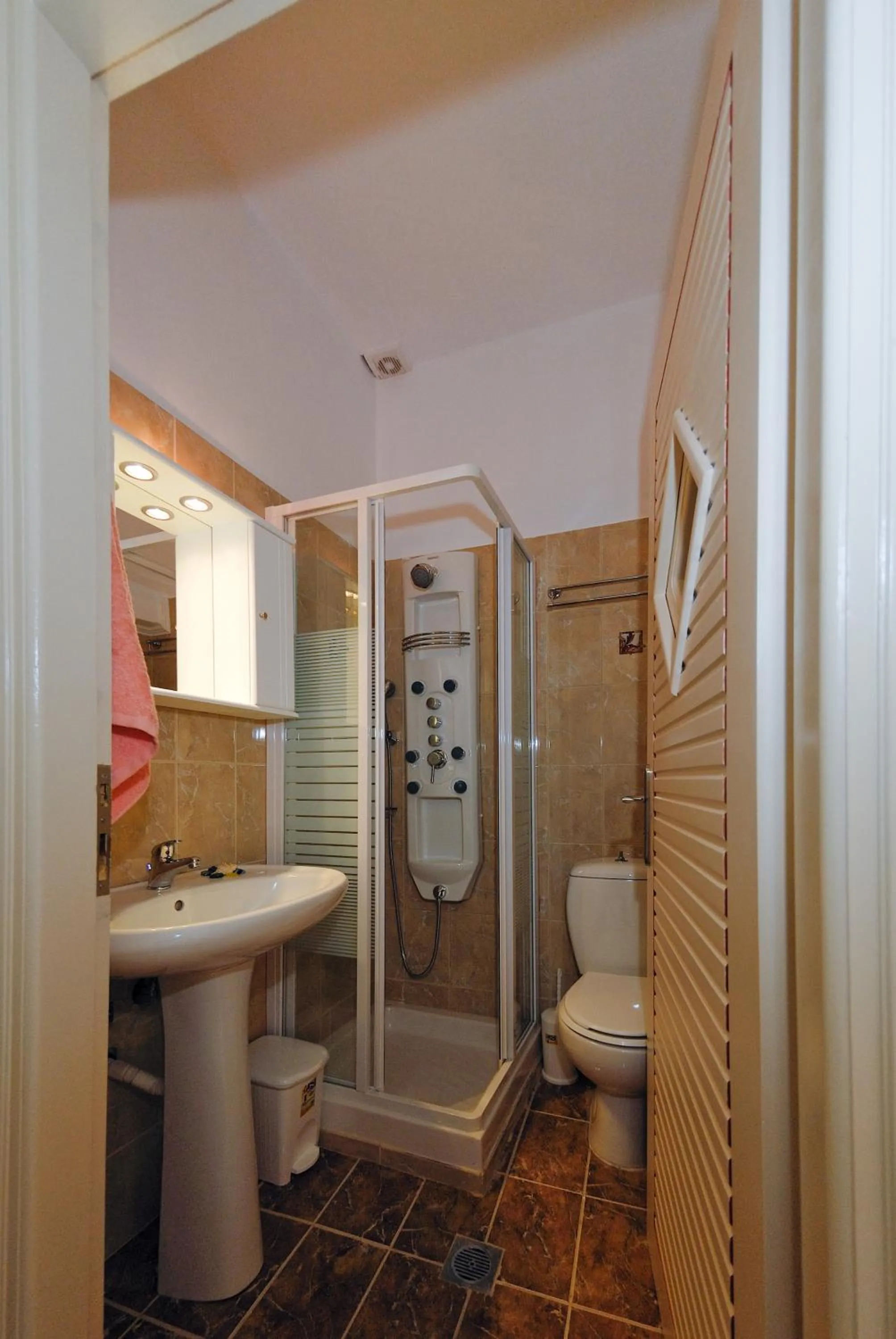 Toilet in Christina Apartments