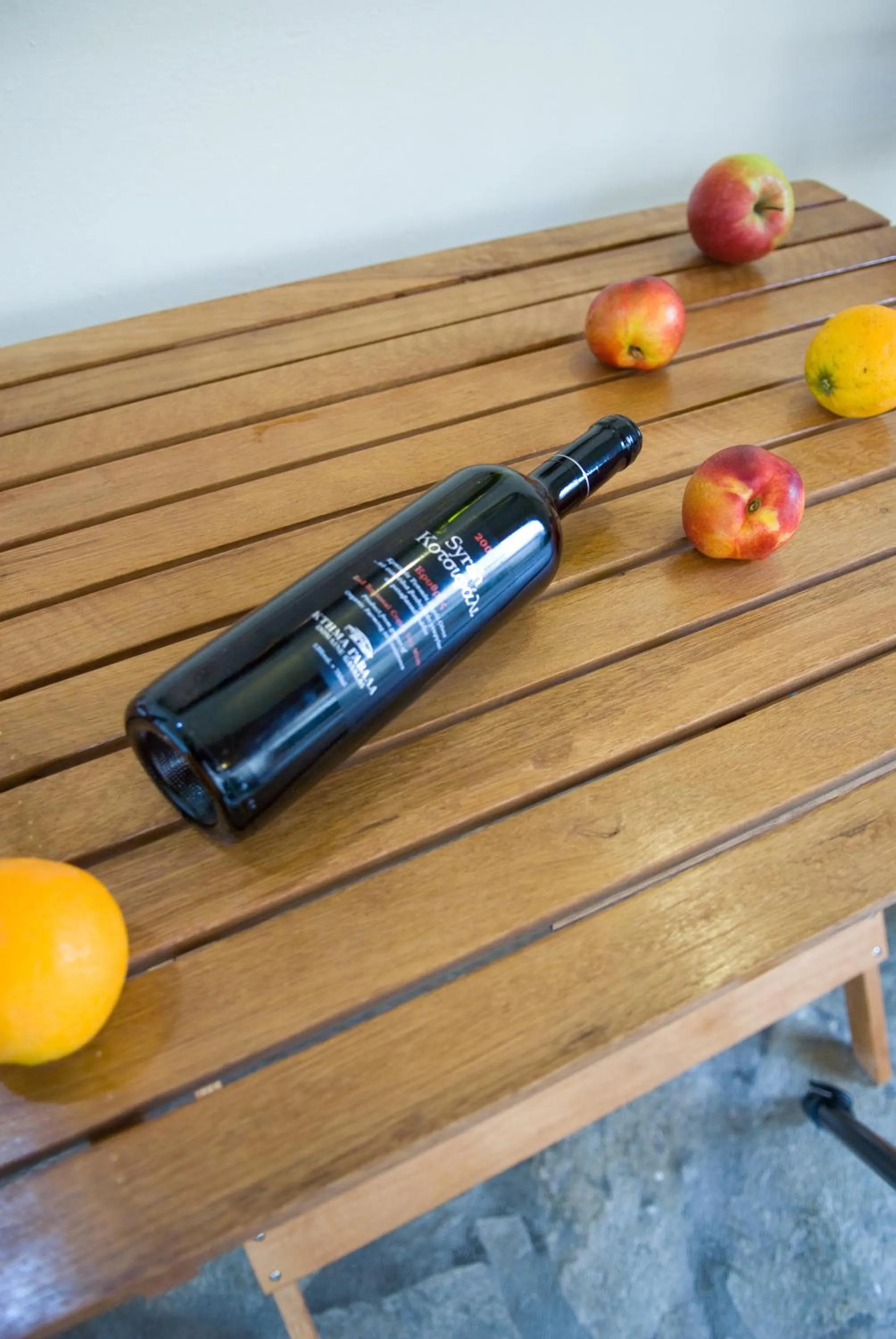 Decorative detail in Christina Apartments