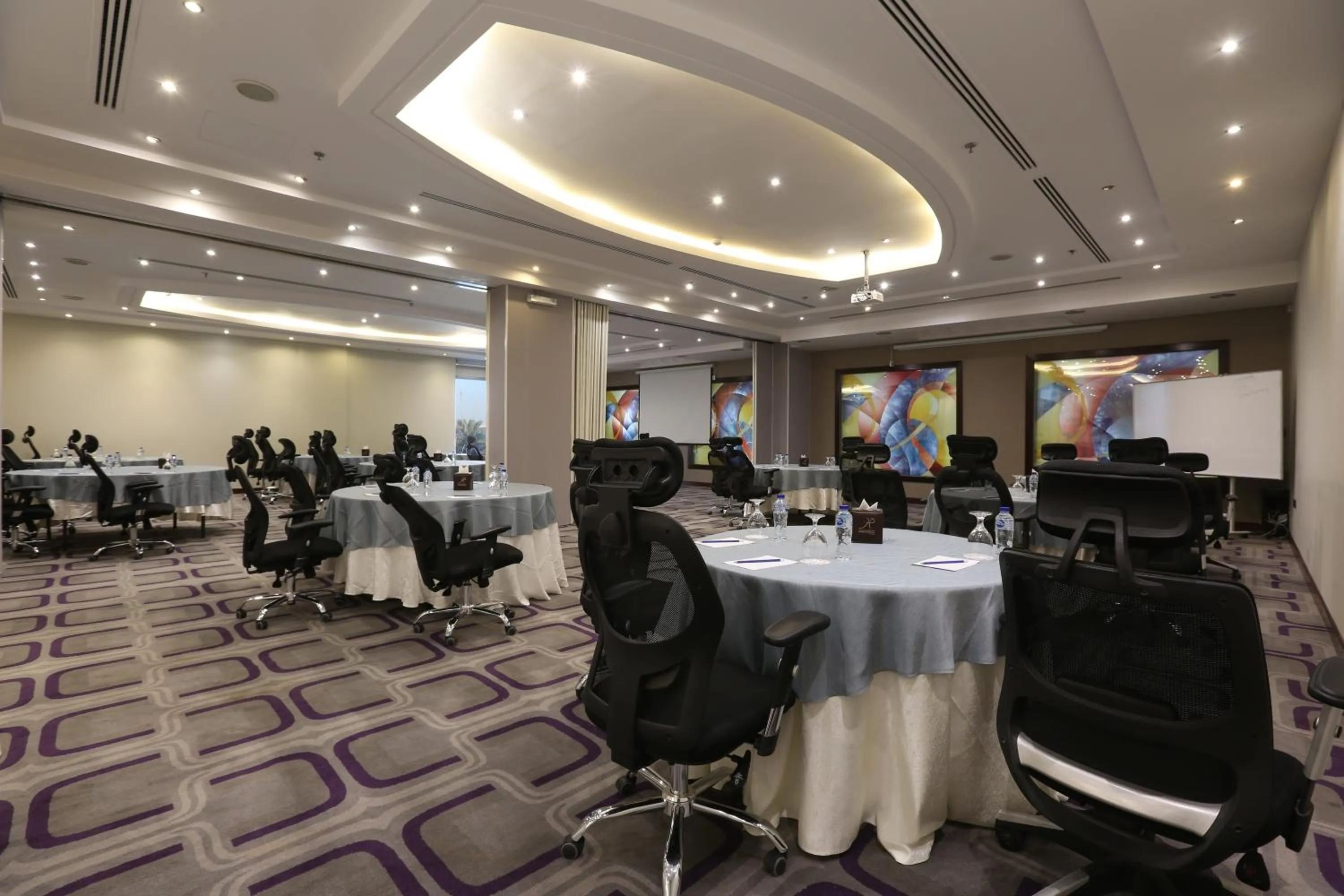 Meeting/conference room in Sunday Signature Riyadh Formerly Qaser Al Hamra by Warwick