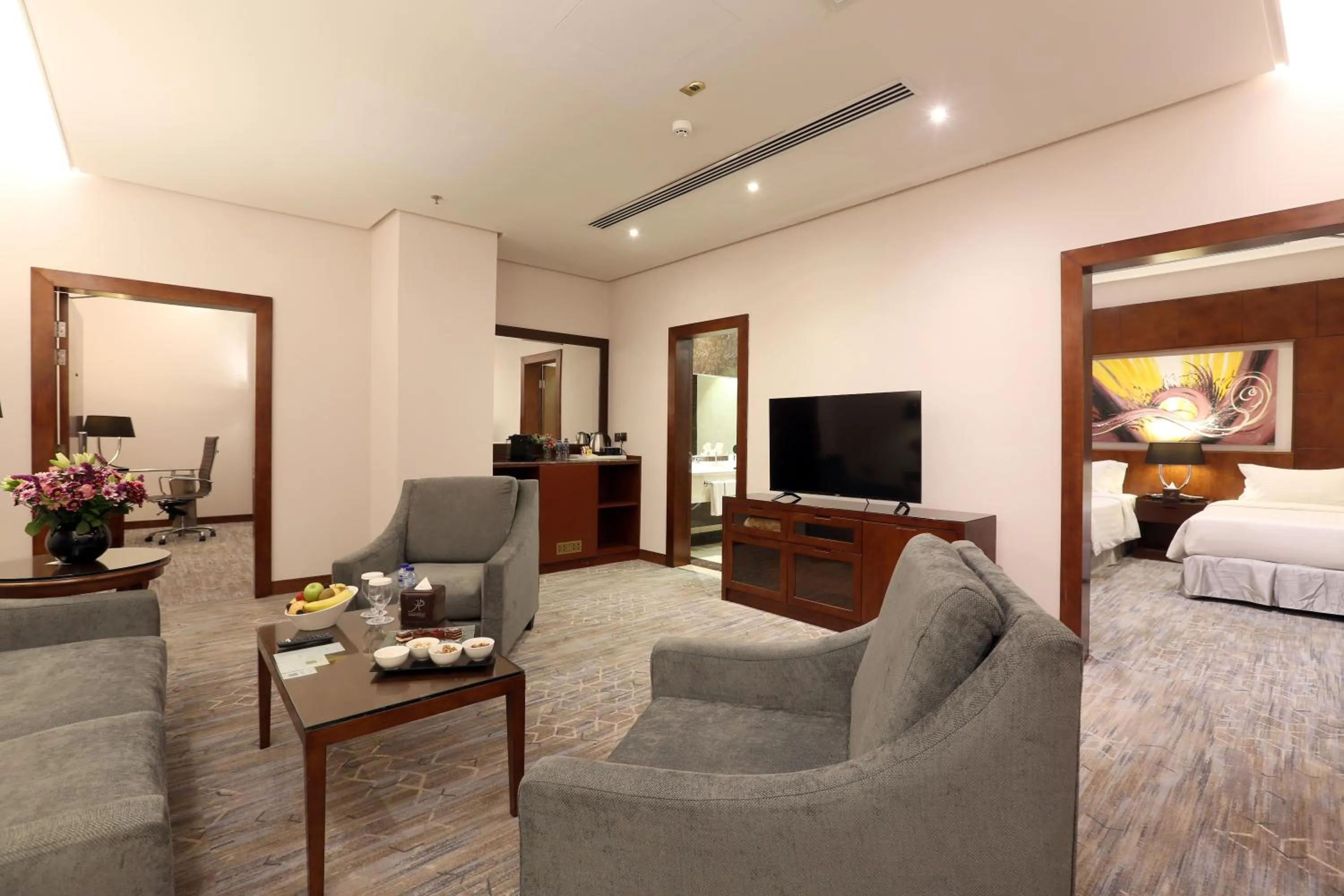 Photo of the whole room, Bed in Sunday Signature Riyadh Formerly Qaser Al Hamra by Warwick