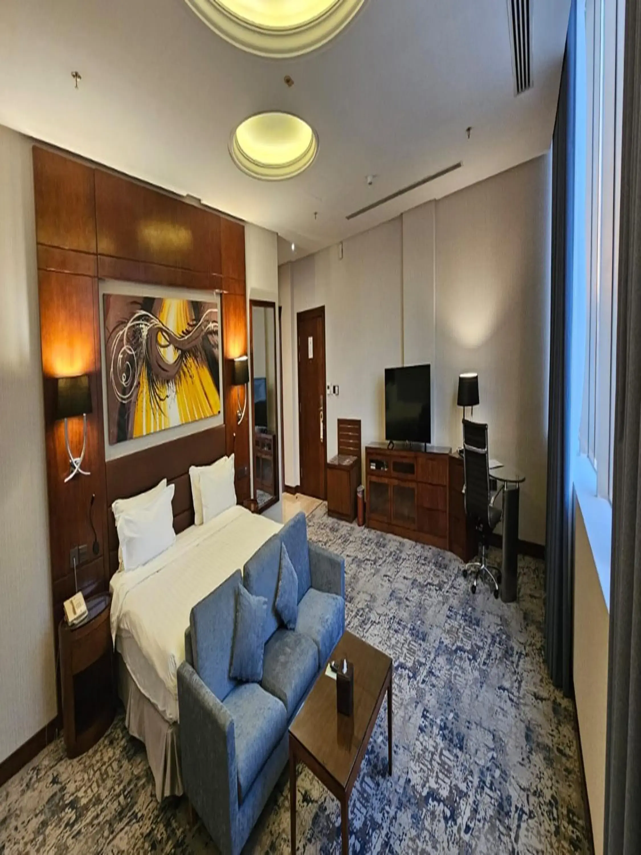 Junior Suite in Sunday Signature Riyadh Formerly Qaser Al Hamra by Warwick Junior Suite in Sunday Signature Riyadh Formerly Qaser Al Hamra by Warwick