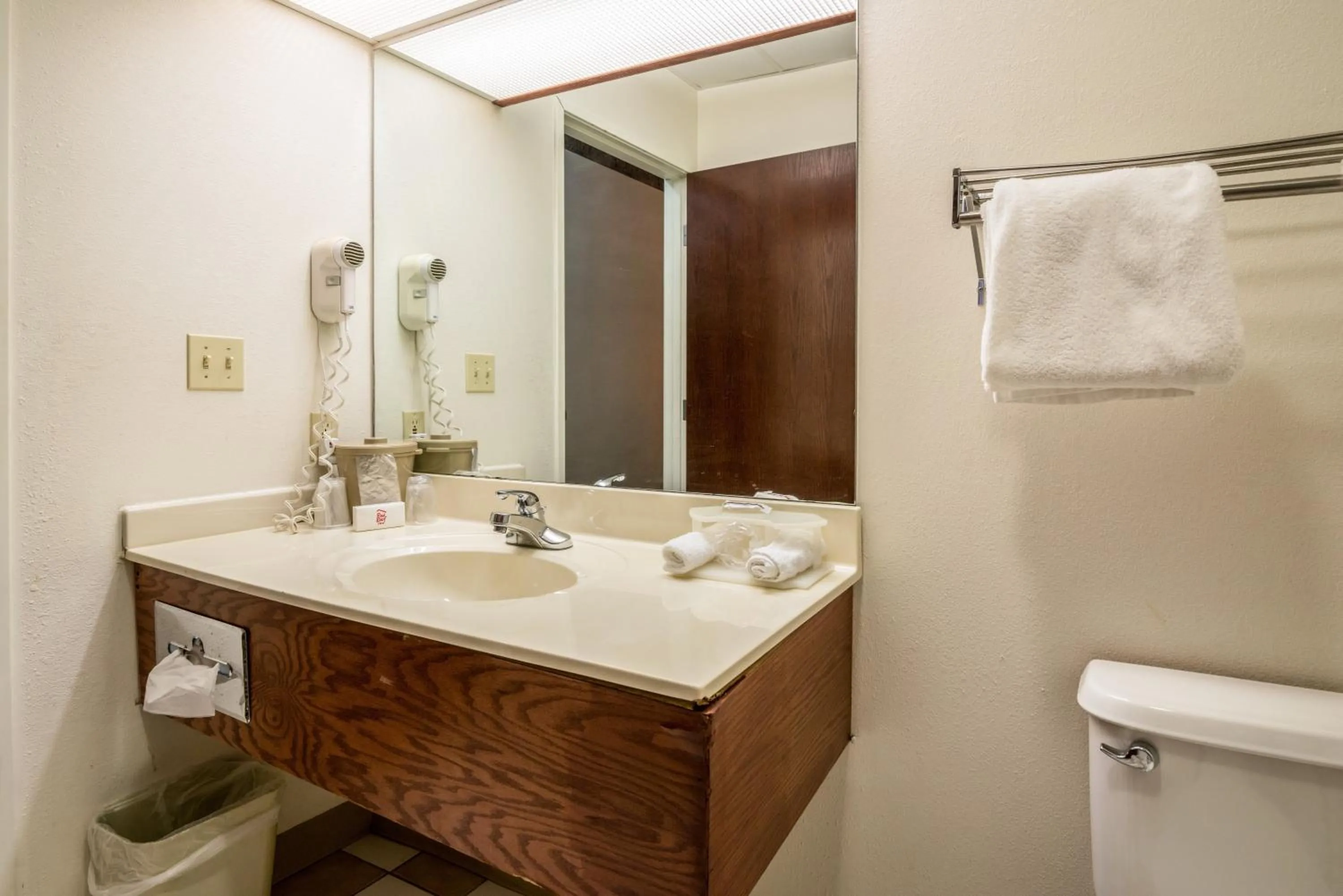 Bathroom in Days Inn by Wyndham Kentland