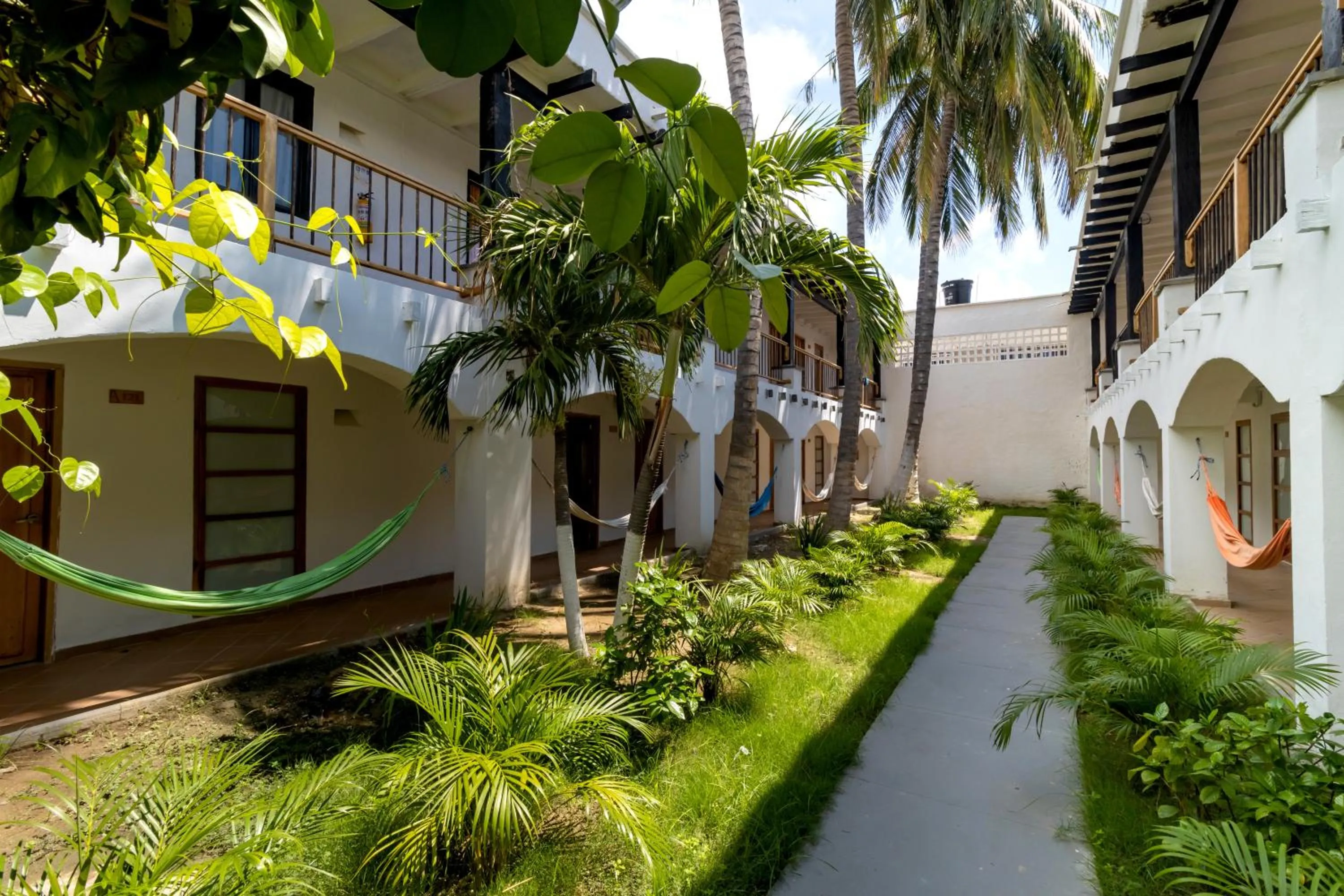 Garden in Hotel Sansiraka Suites By GEH Suites