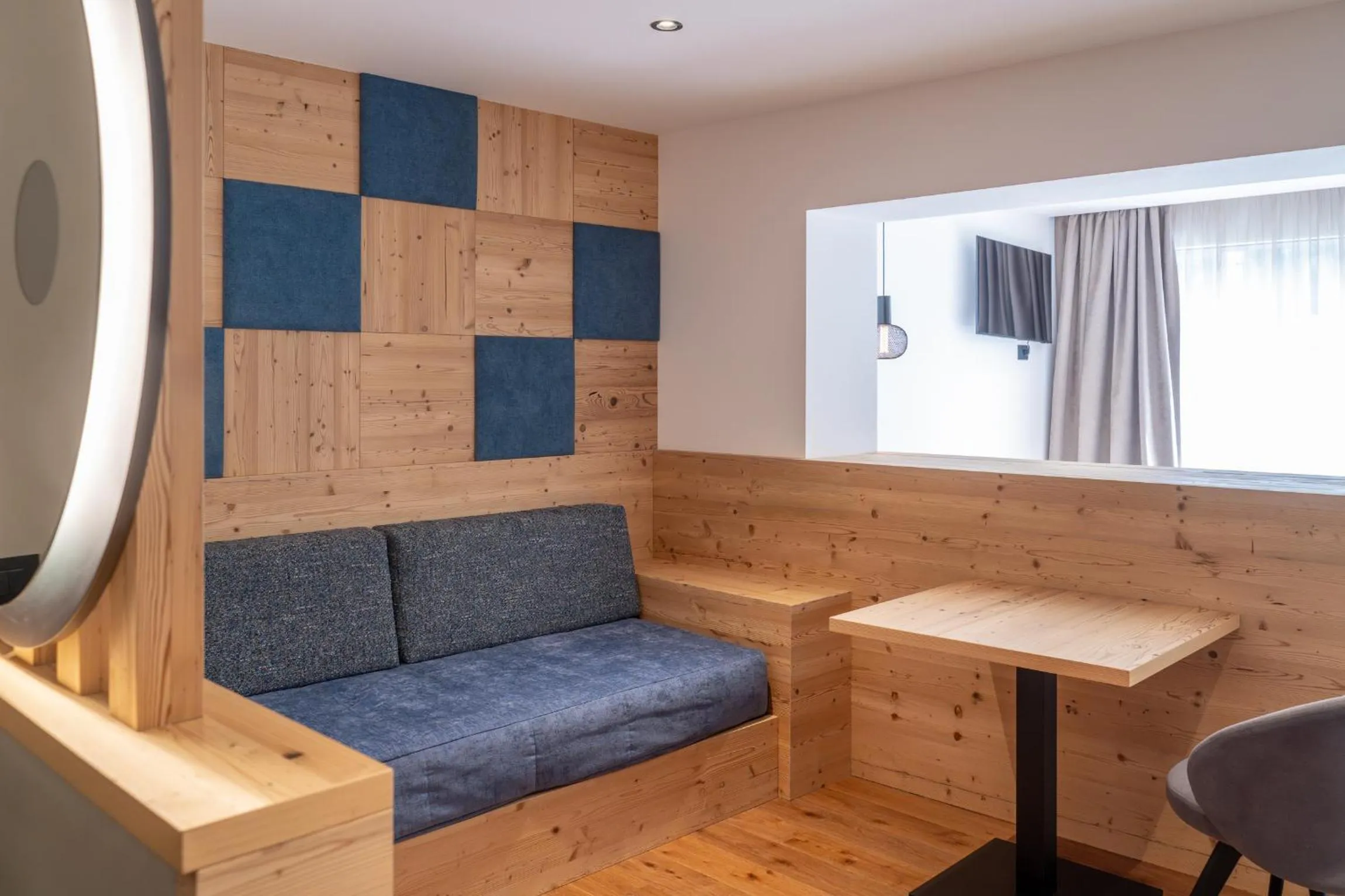 Living room in Ladinia Dolomites View - Adults Only