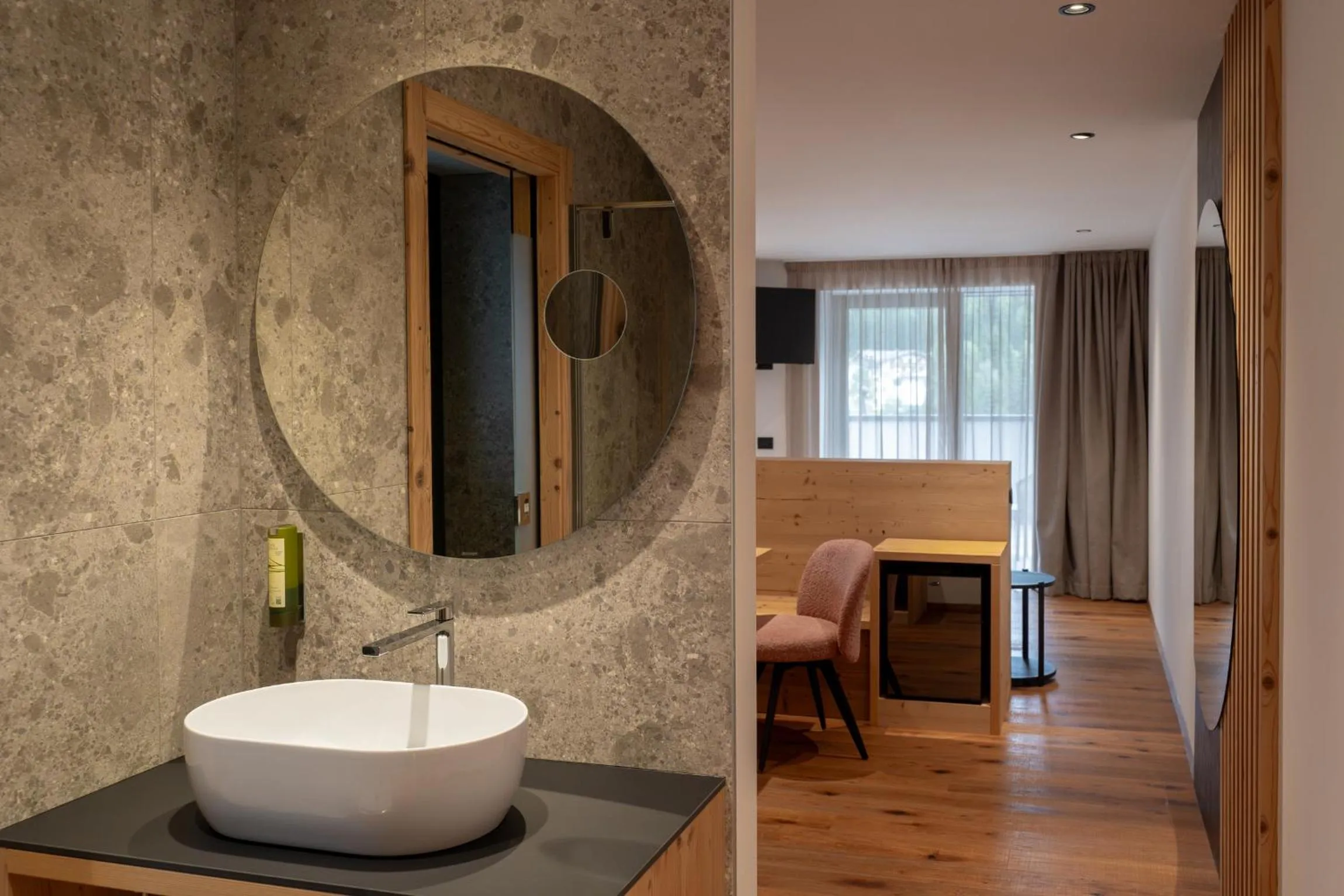 Living room in Ladinia Dolomites View - Adults Only