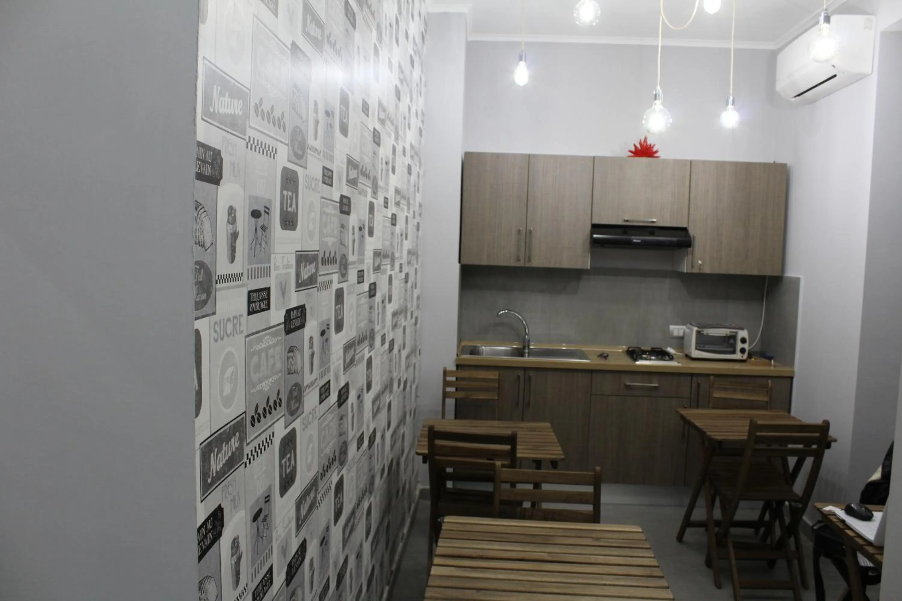 Dining area in B&B Fiumara