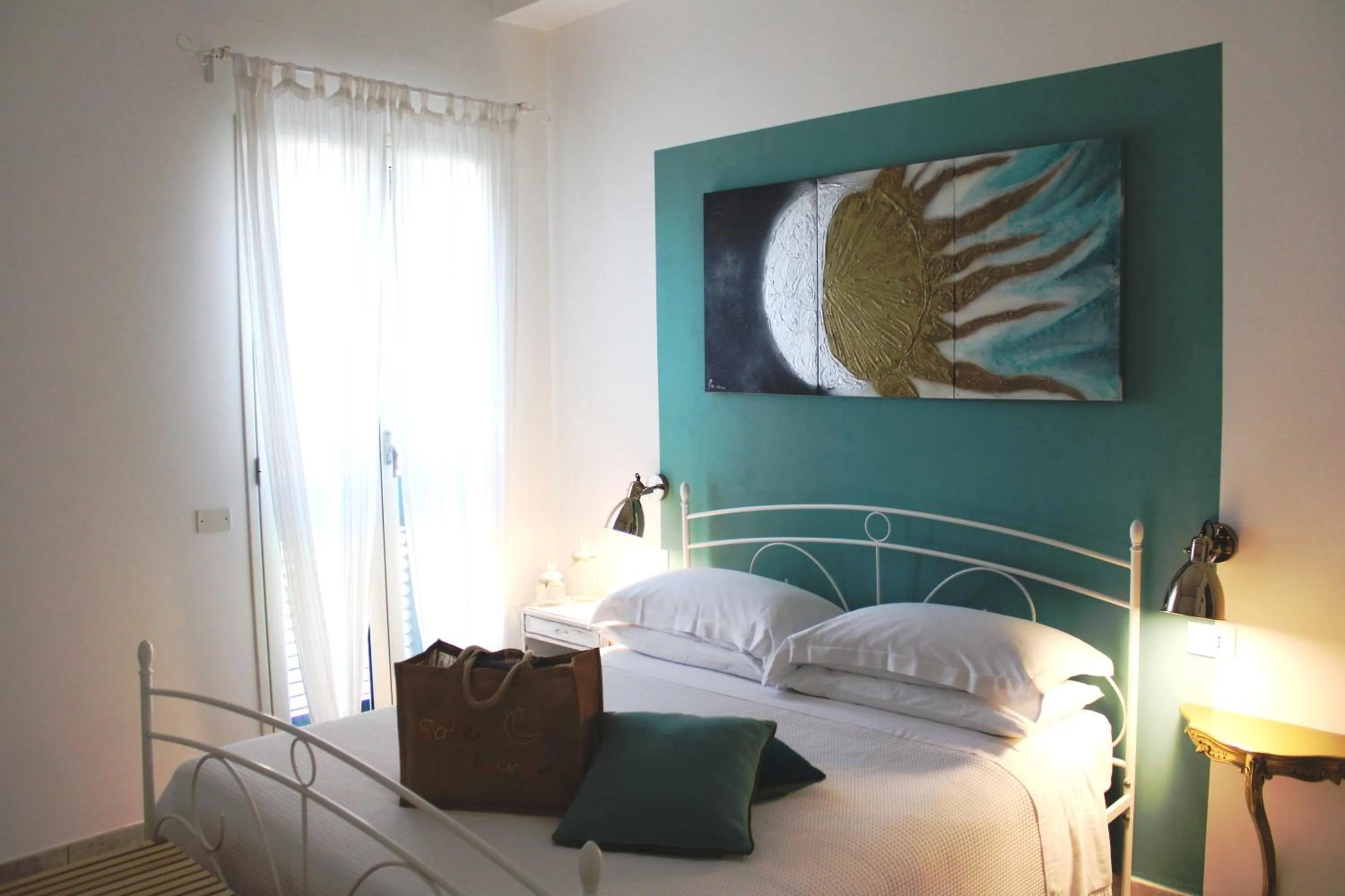 Bed in B&B Casa del Faro SanVallero Adults Only