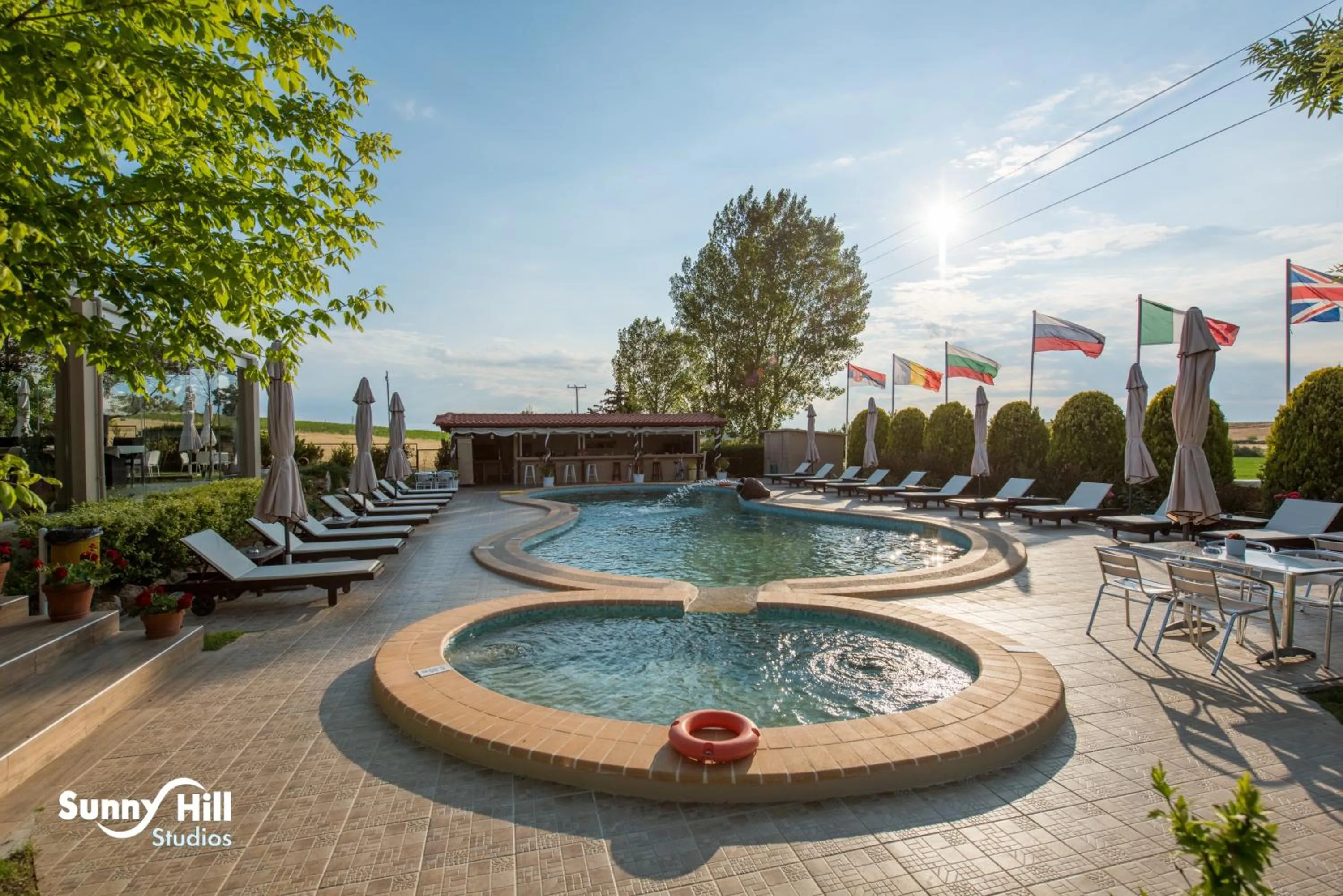 Swimming pool in Sunny Hill