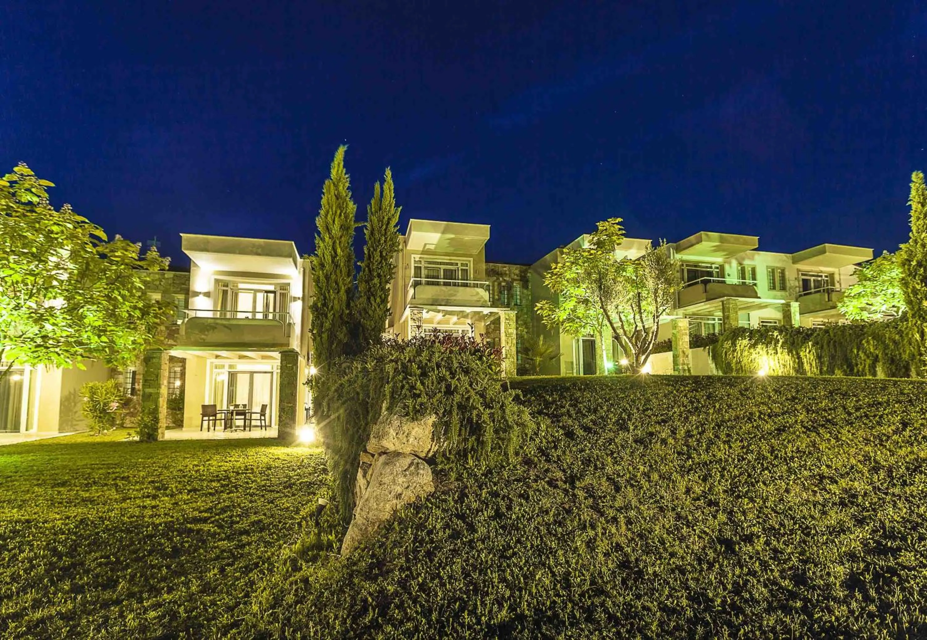 Property building in Sunny Hill