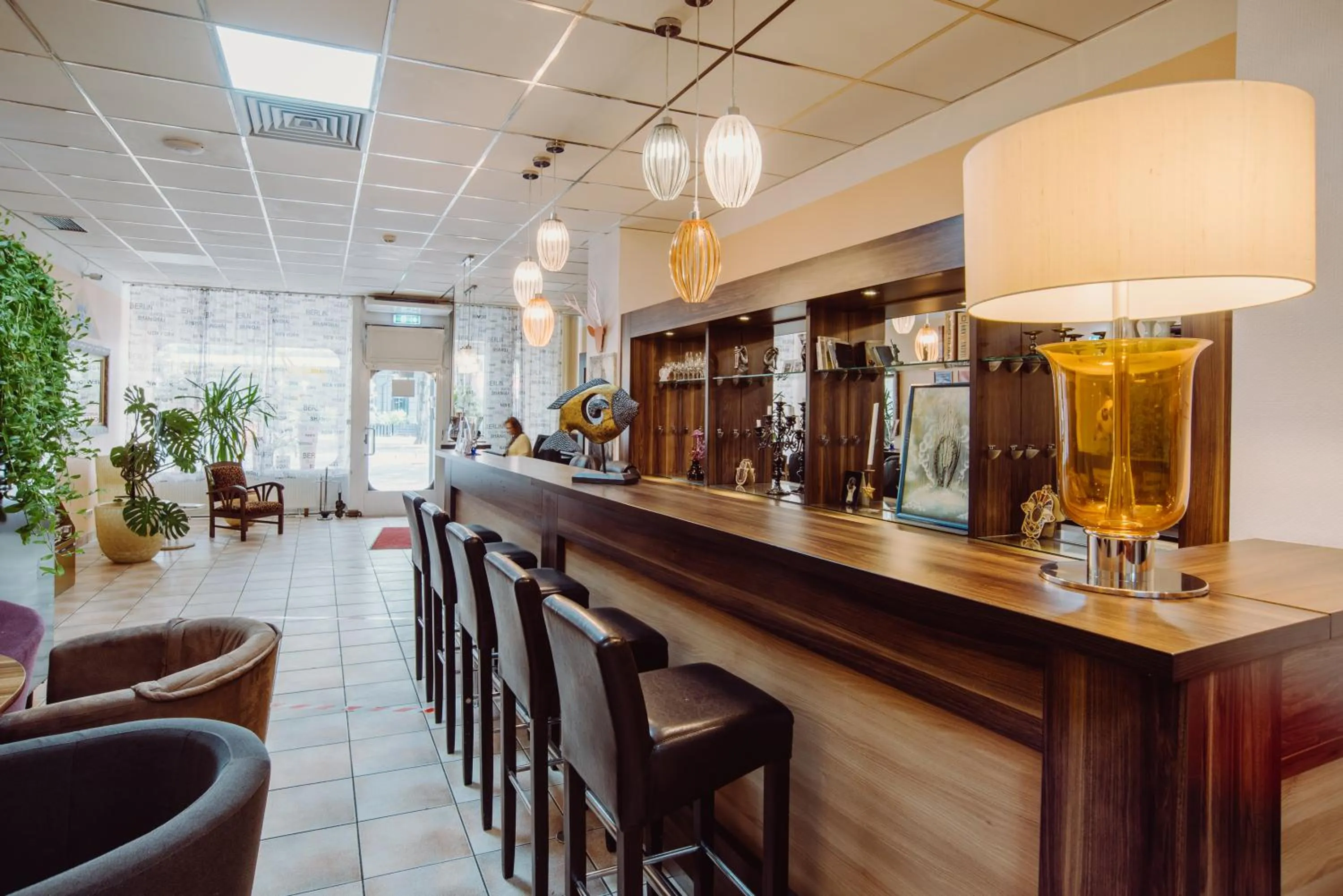 Lounge or bar in Alper Hotel am Potsdamer Platz