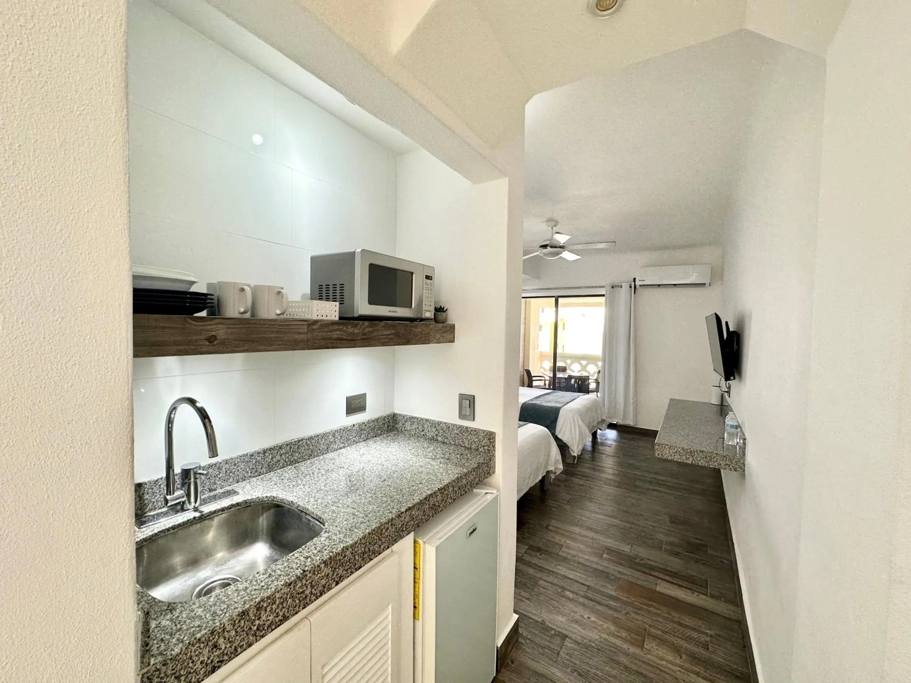 Kitchen or kitchenette in Cancun Plaza - Best Beach