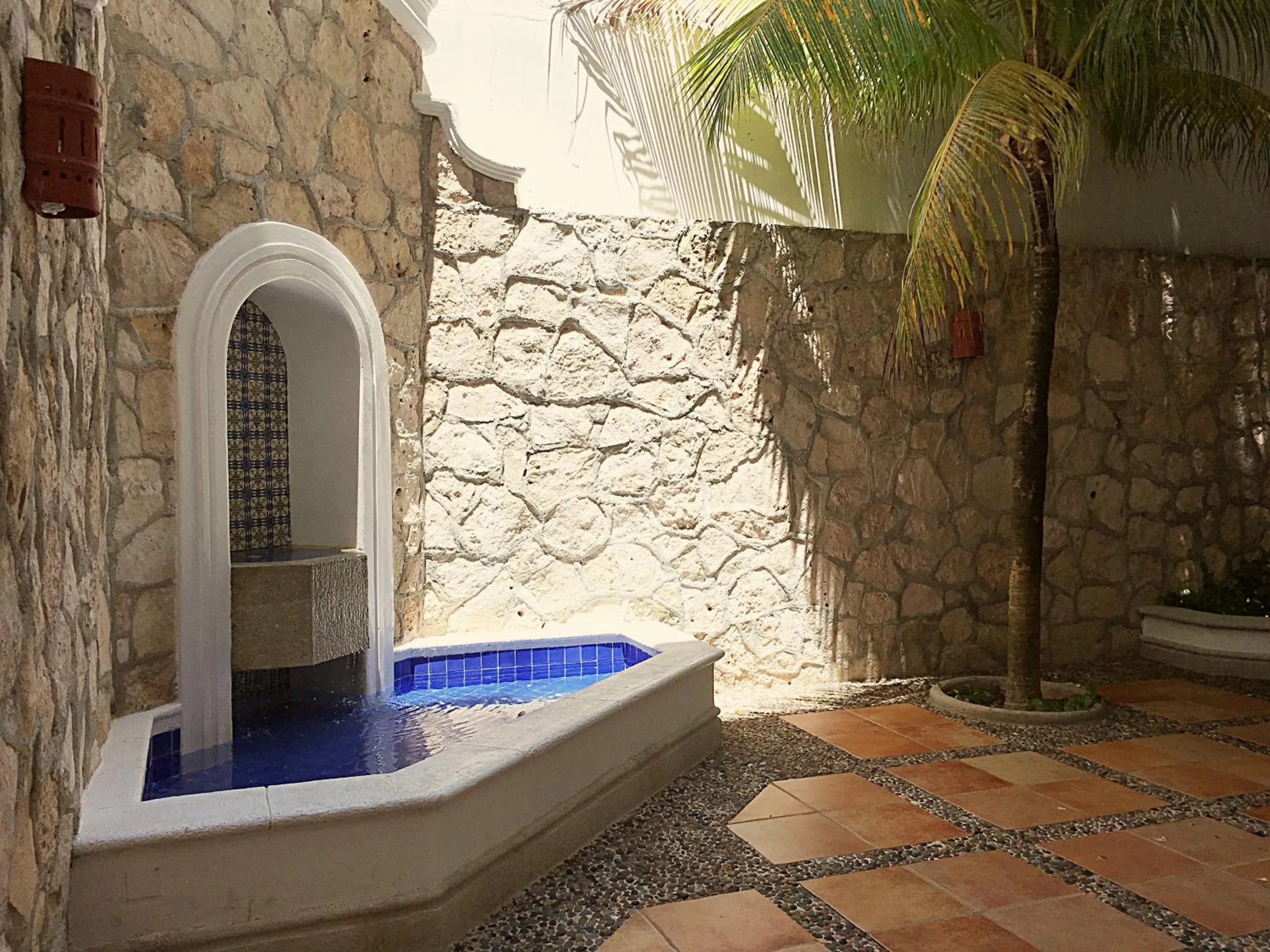 Patio in Cancun Plaza - Best Beach