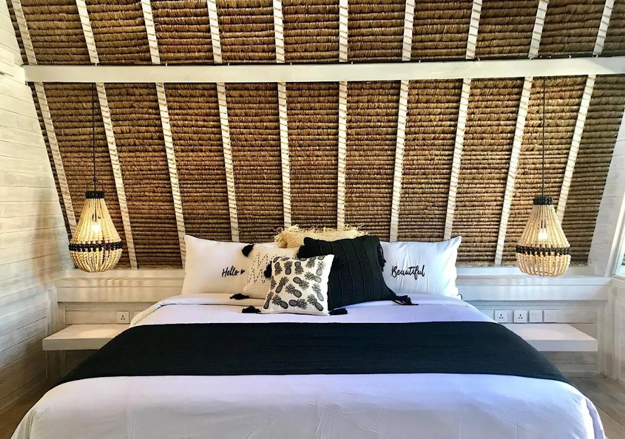 Bed in White Palm Hotel Uluwatu Bali