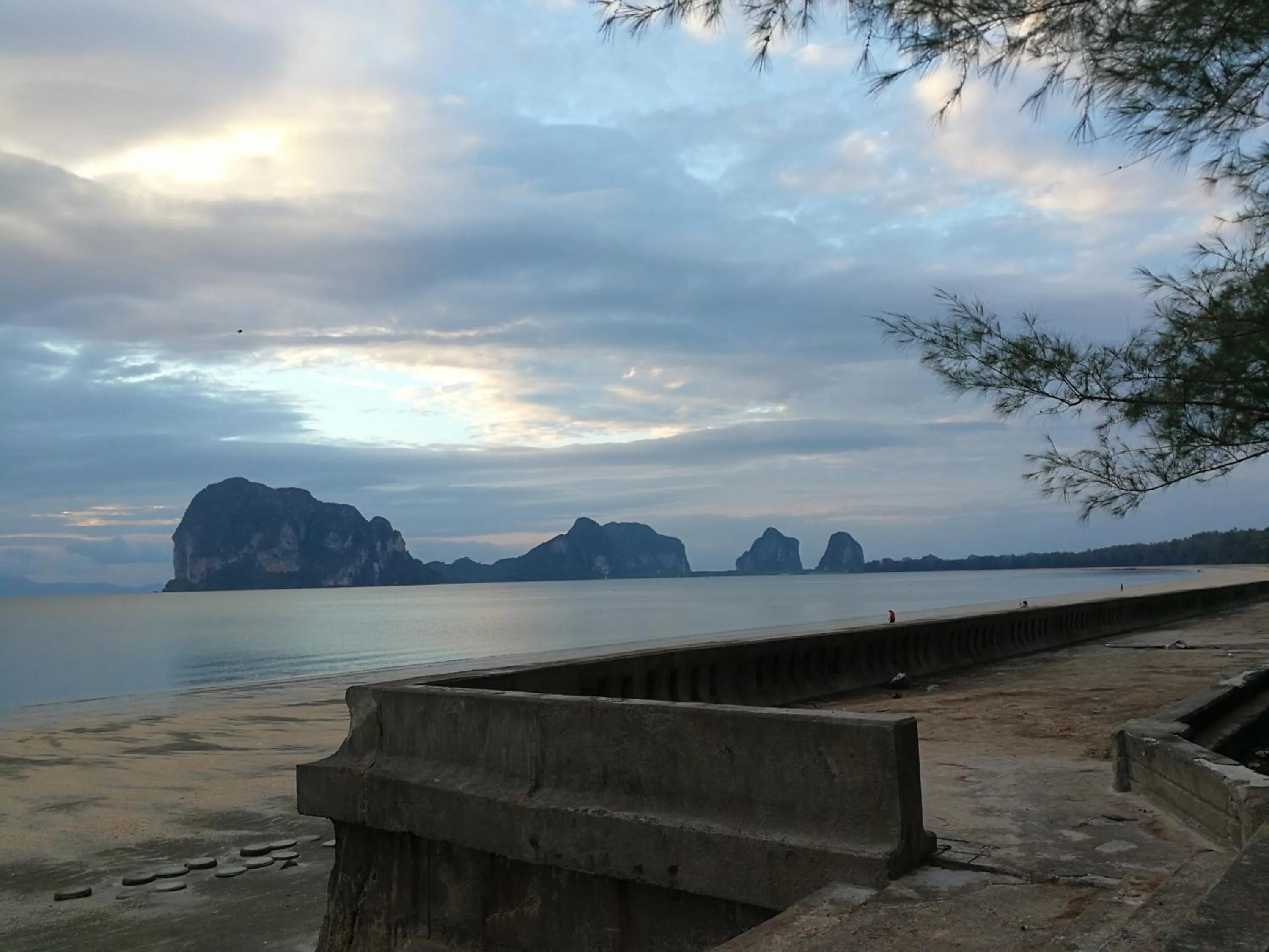 Beach in Blue Shore Cottage