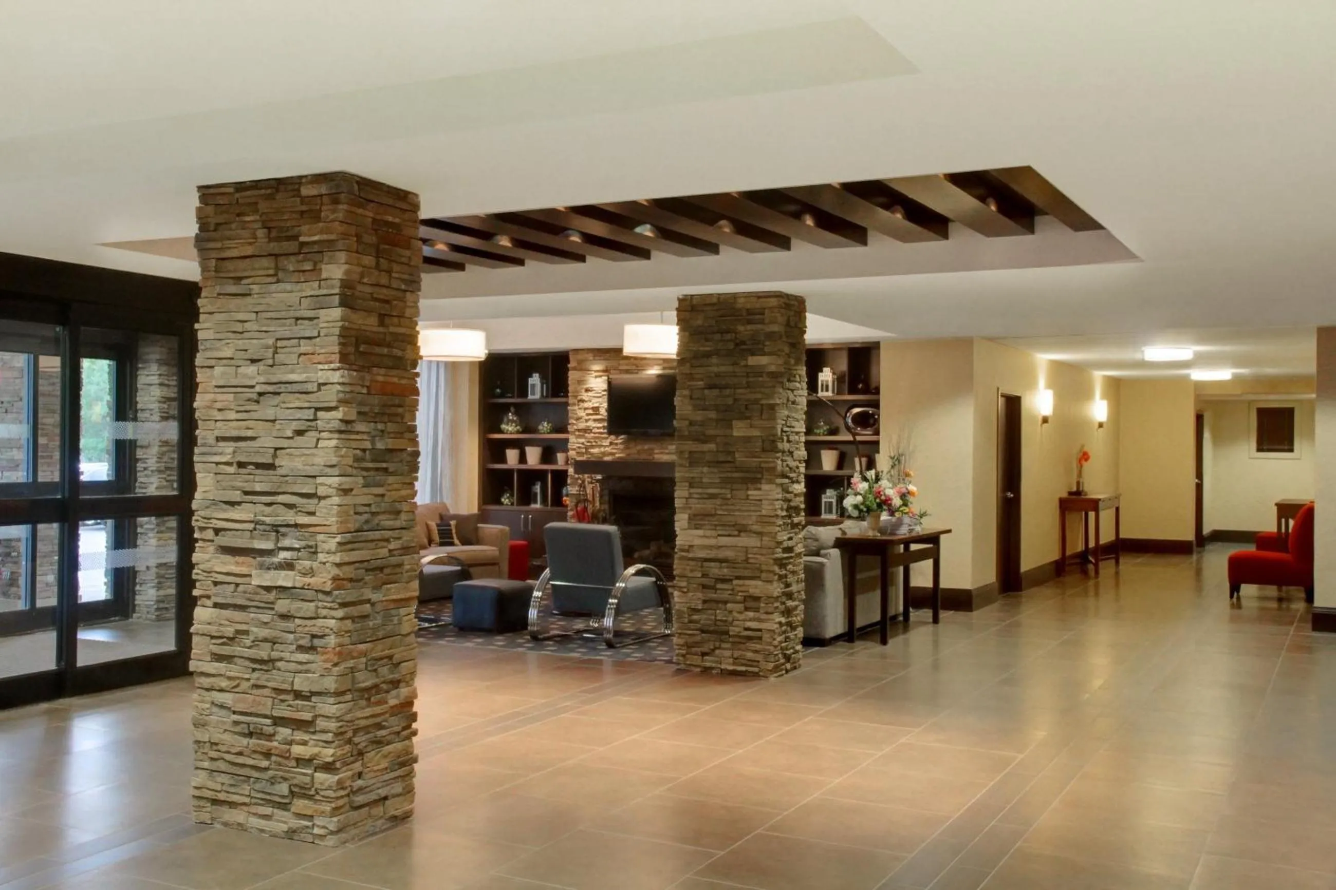 Property building in Niagara Riverside Resort; BW Premier Collection