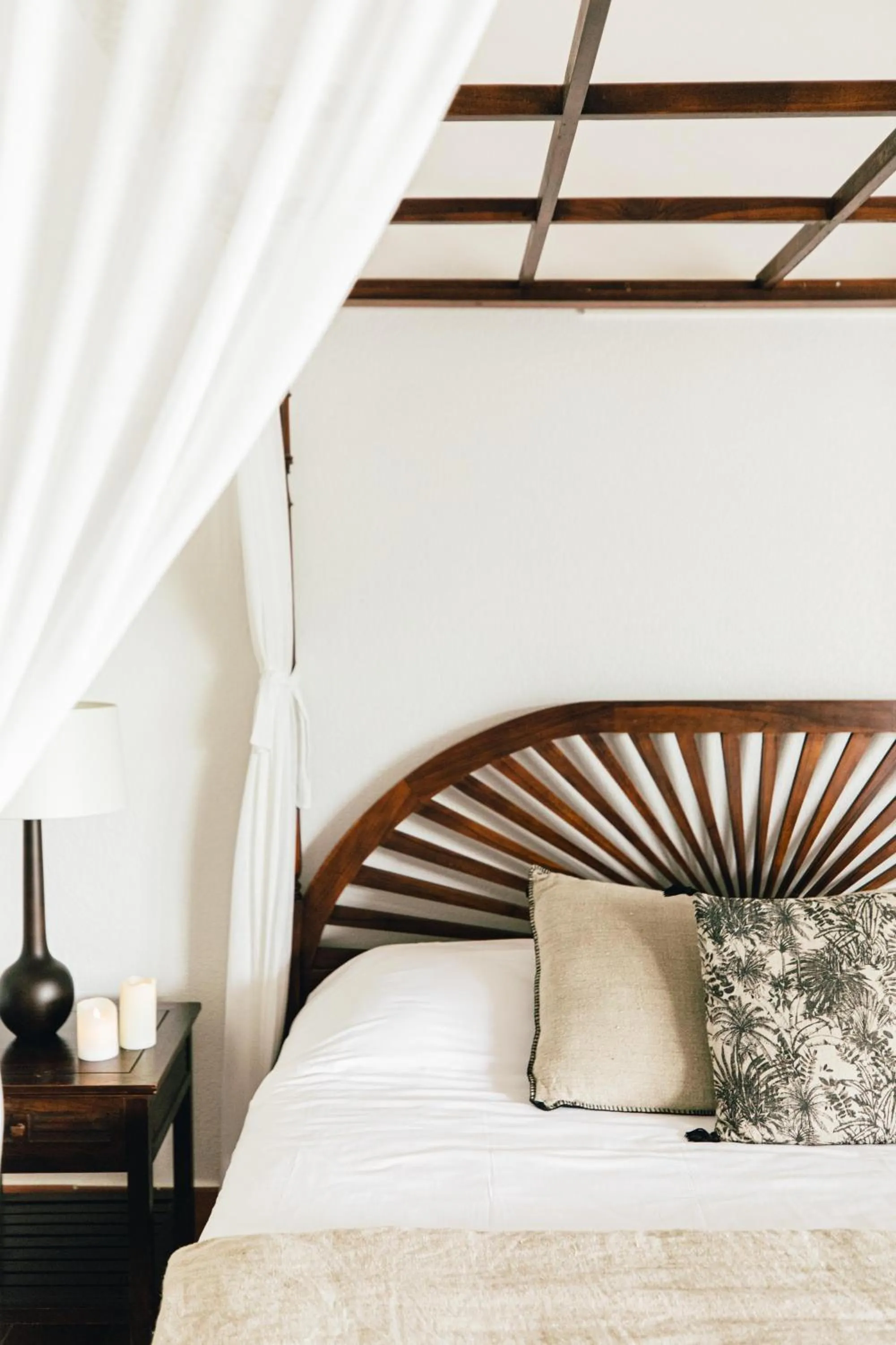 Bed in Esmeralda Resort - Orient Bay