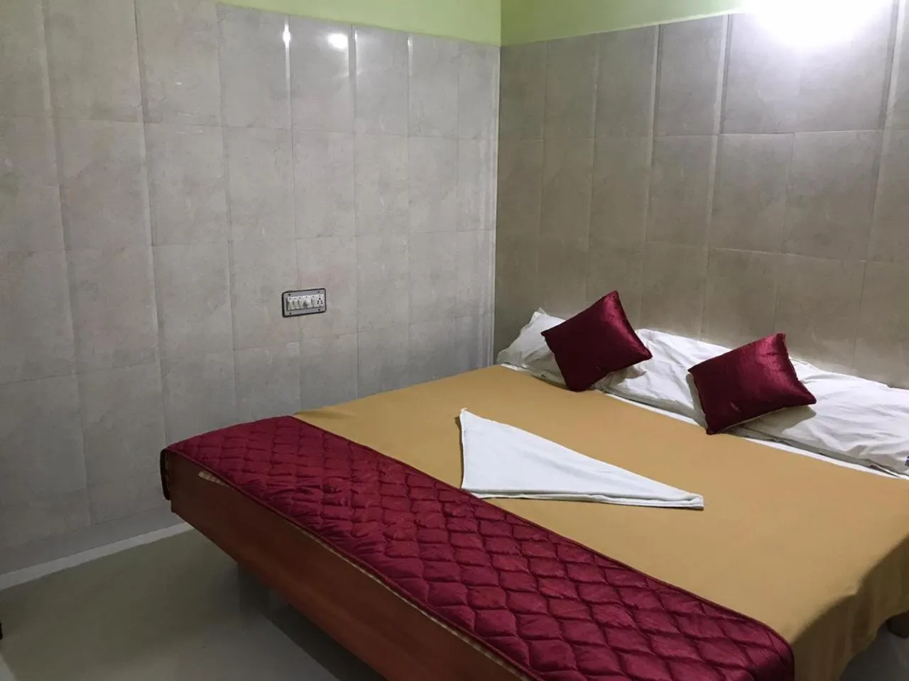 Bed in Rehoboth Home Stay