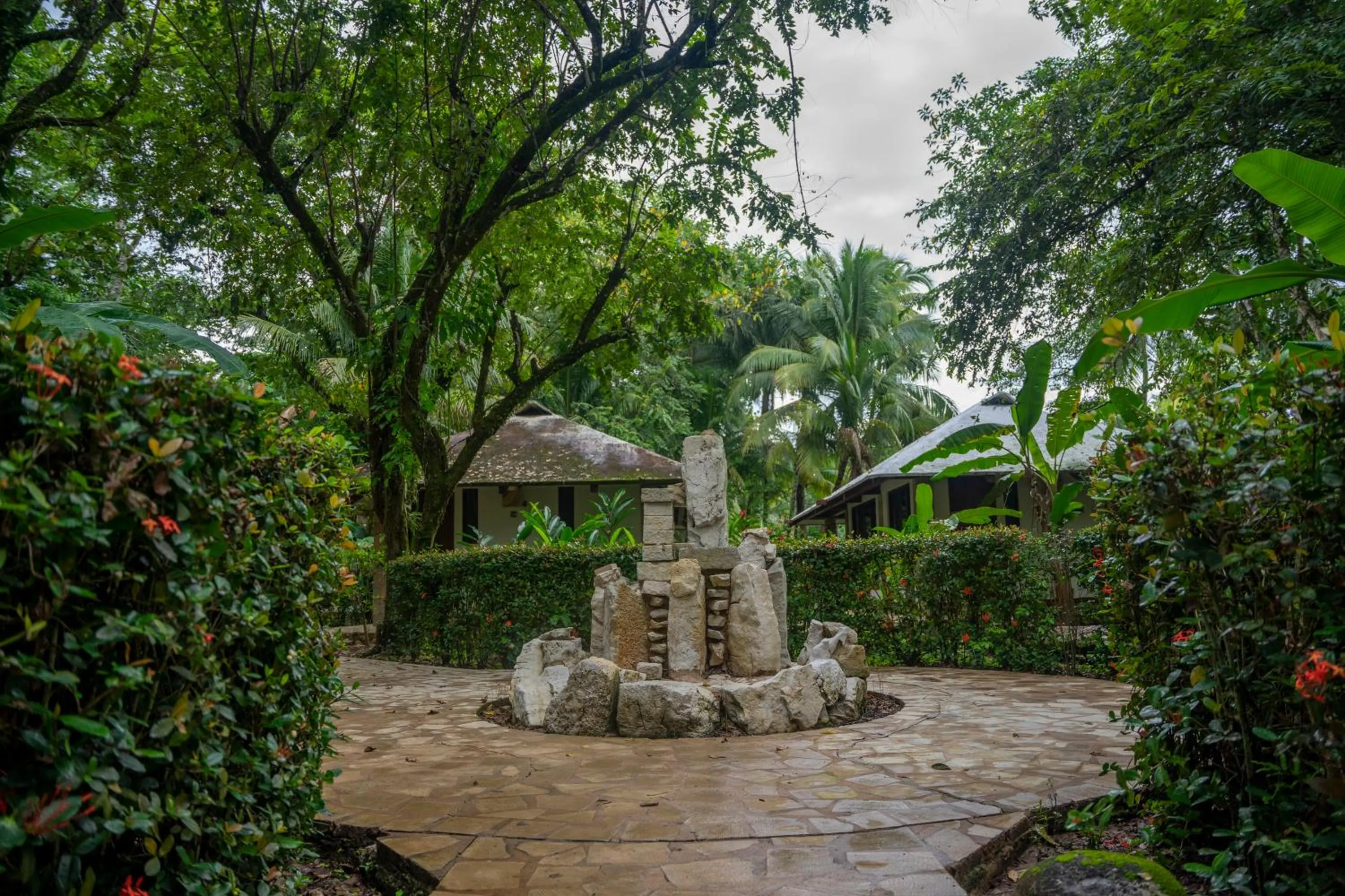Garden view in Chan-Kah Resort Village