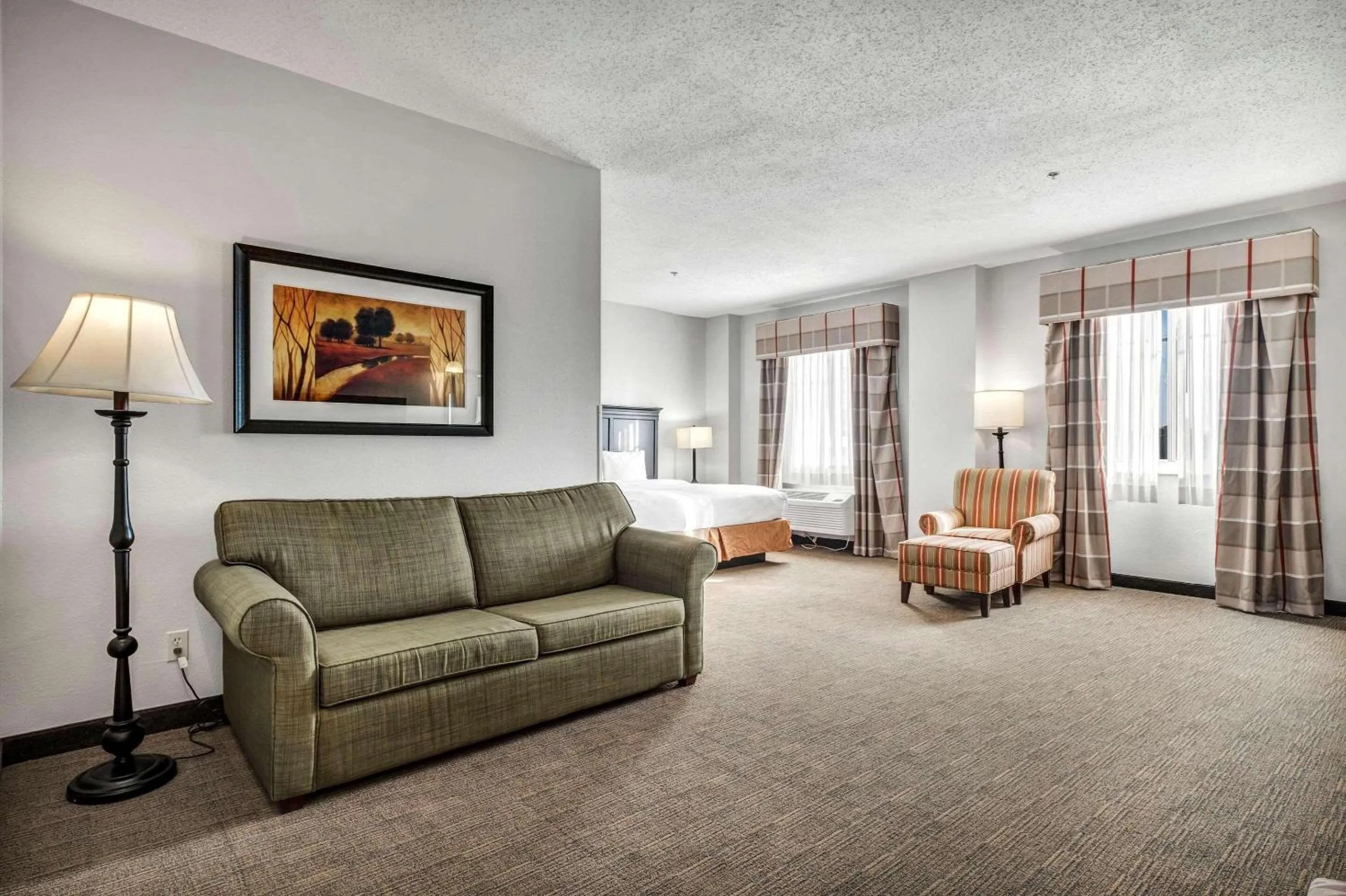Bedroom in Country Inn & Suites by Radisson, Oklahoma City at Northwest Expressway, OK