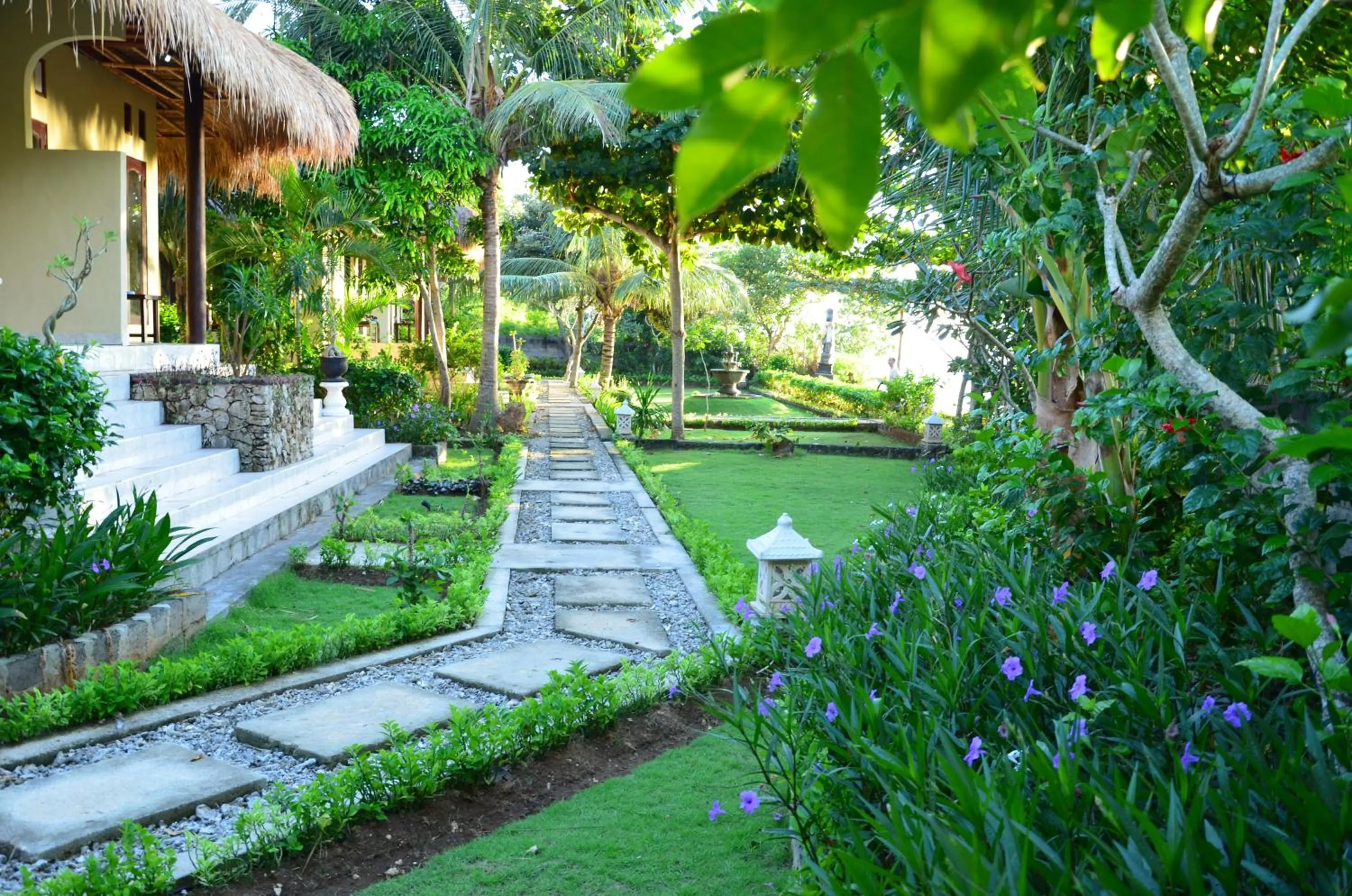 Garden in Tamarind Beach Bungalow