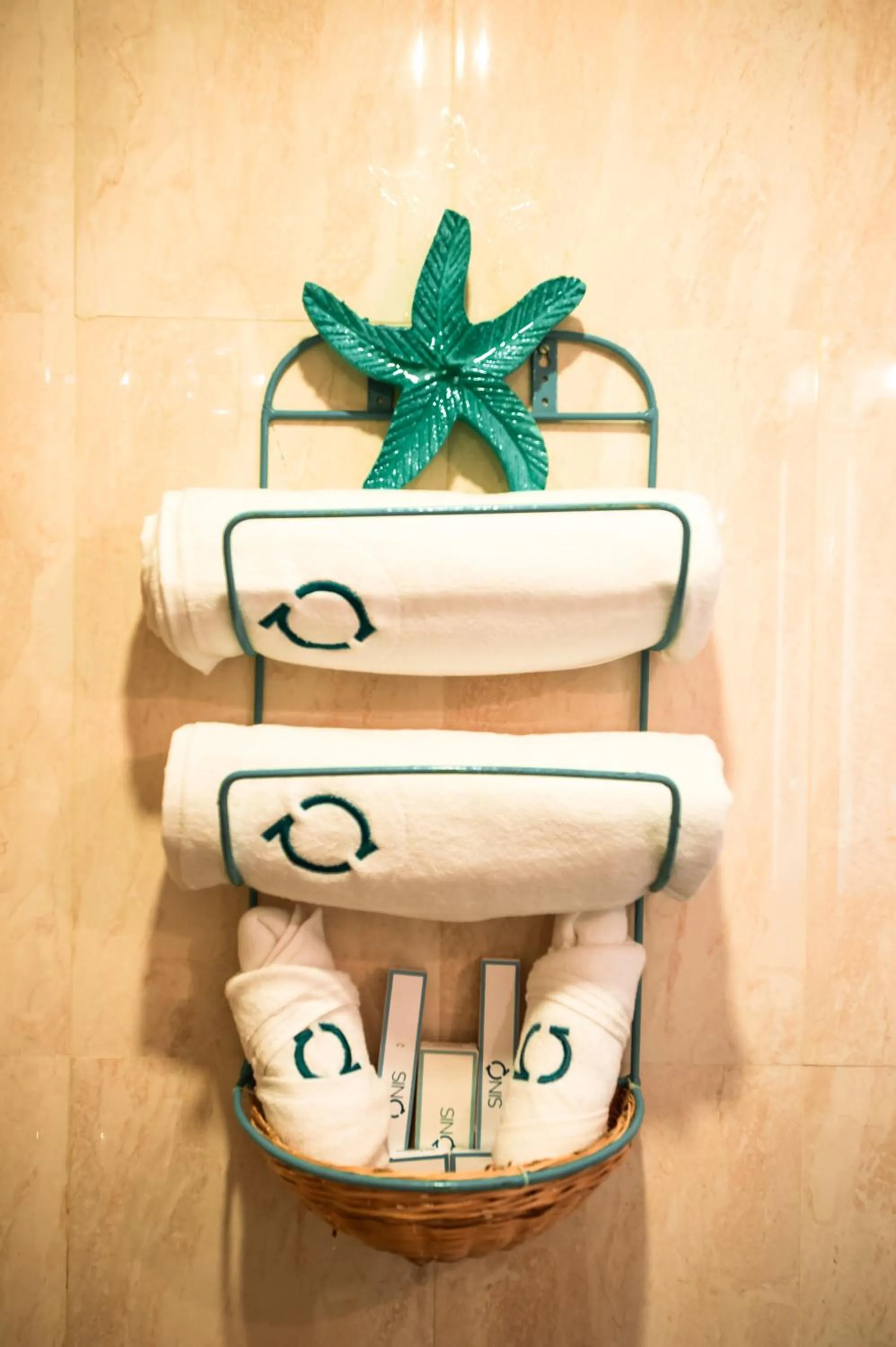 Other in SinQ Beach Morjim