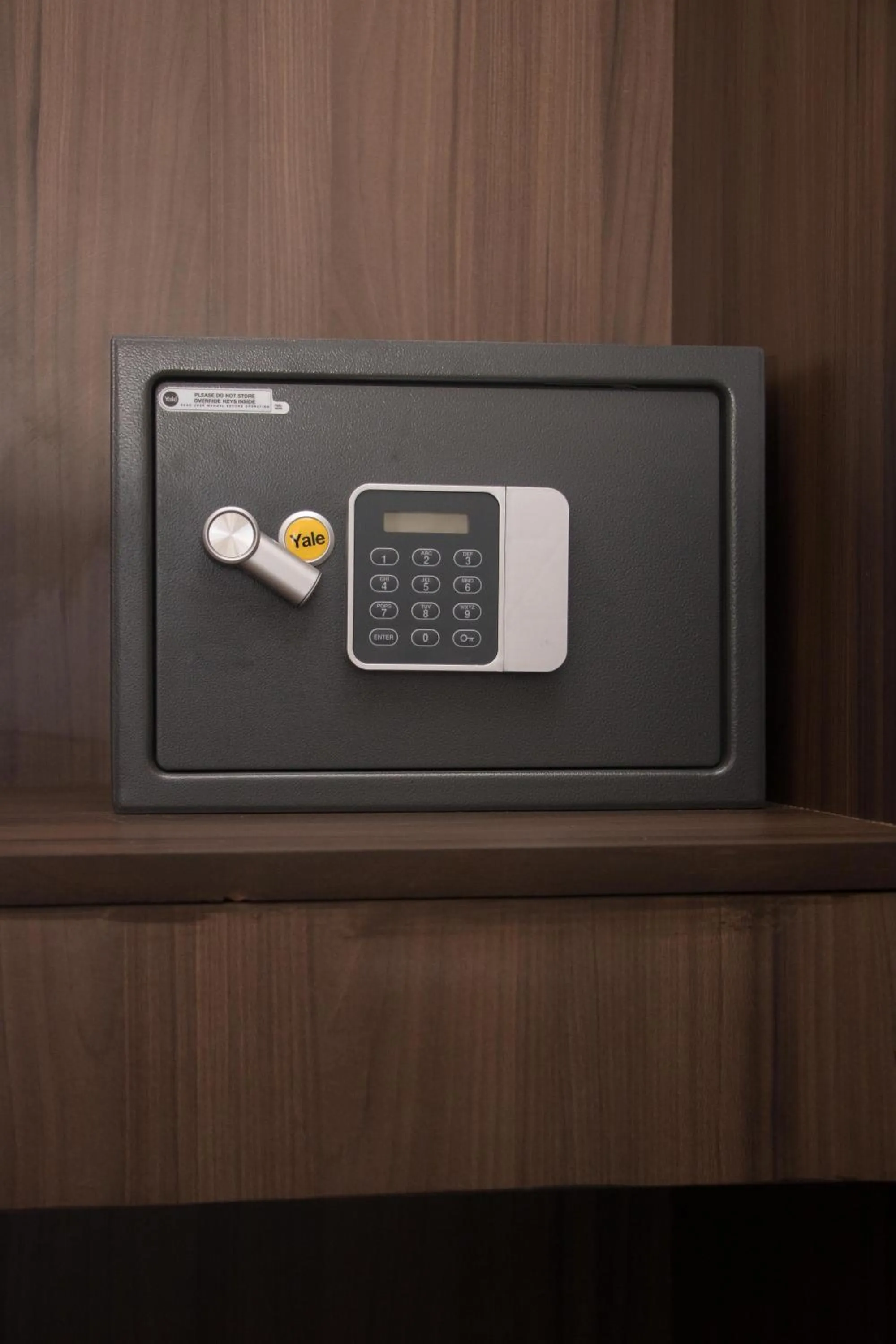 Area and facilities in SinQ Beach Morjim