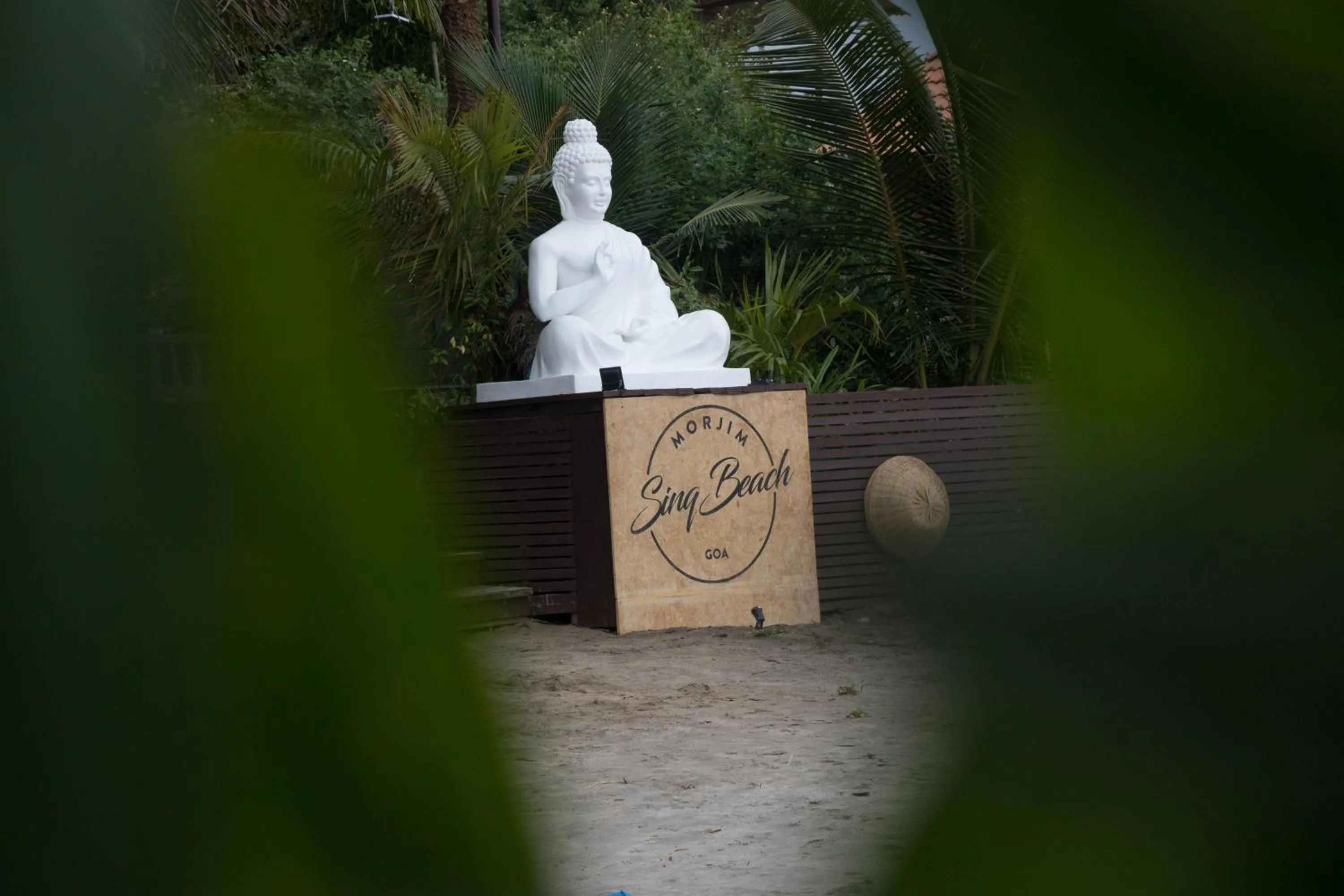 Area and facilities in SinQ Beach Morjim