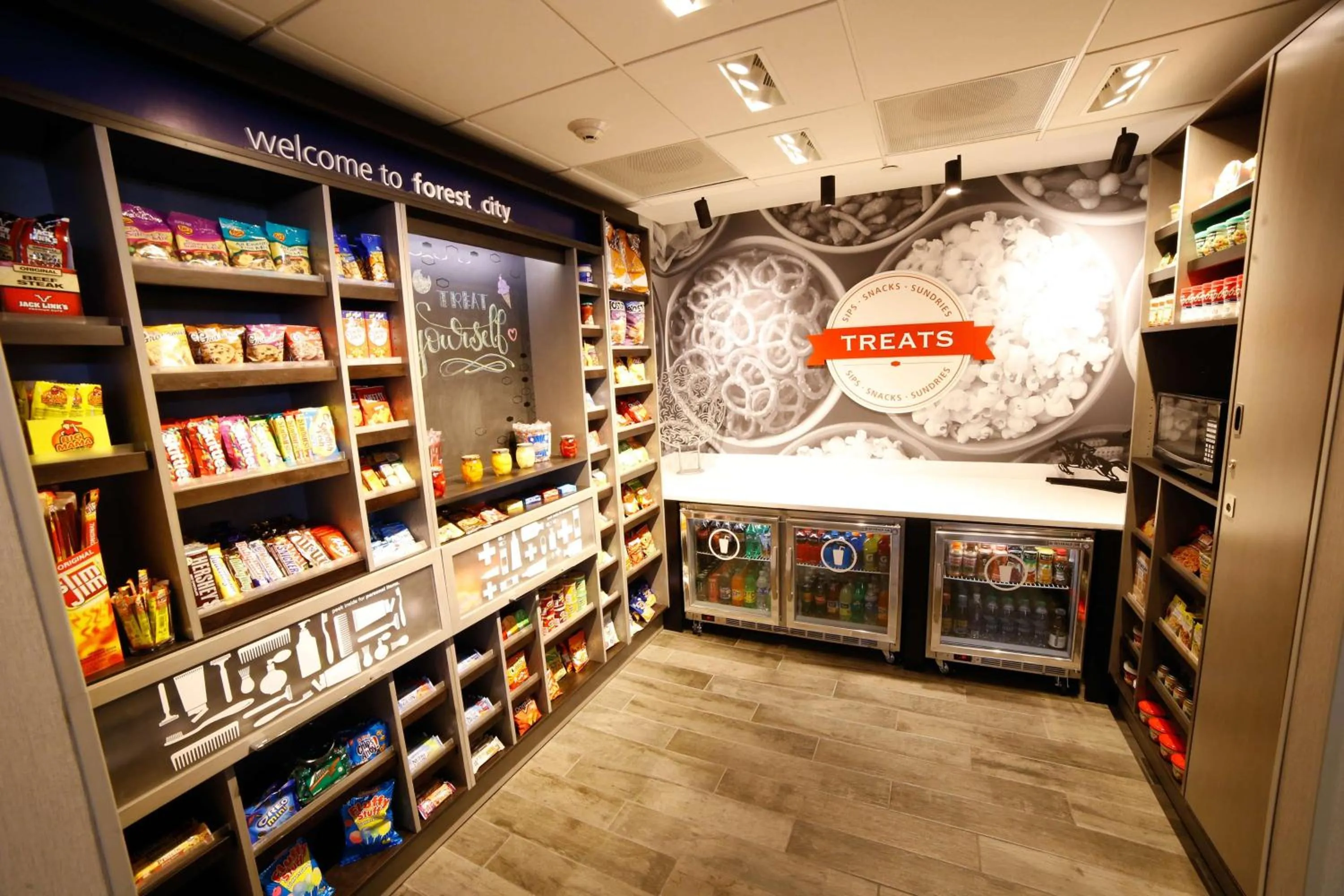 Restaurant/places to eat in Hampton Inn & Suites Forest City