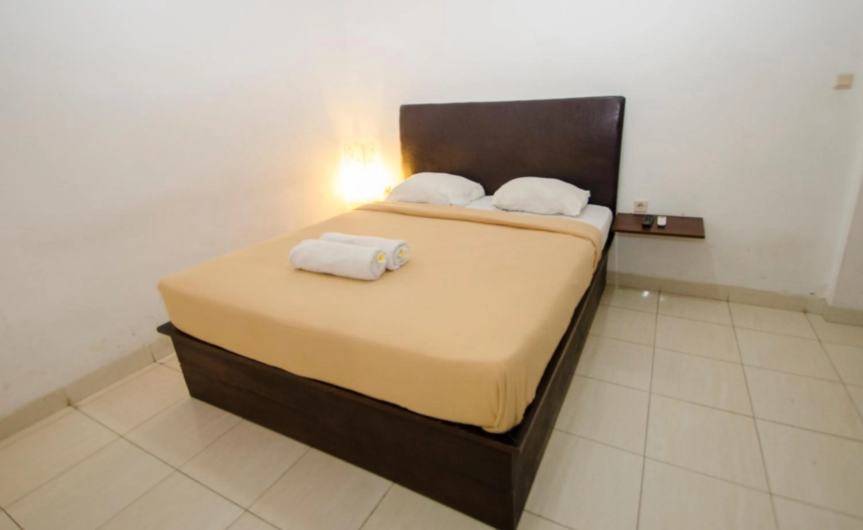 Bedroom, Bed in Taman Sari Cottages