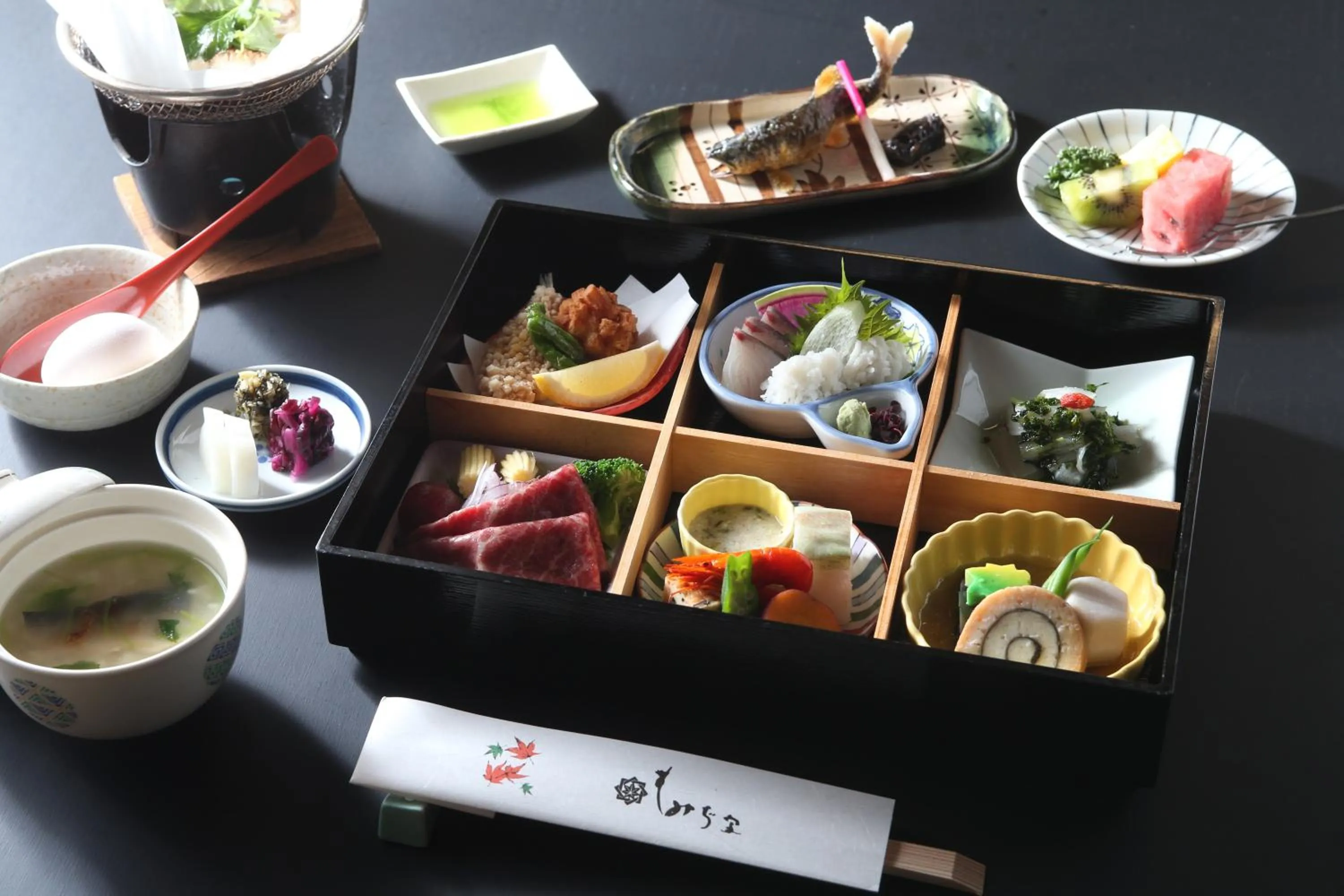 Food in Momijiya Annex