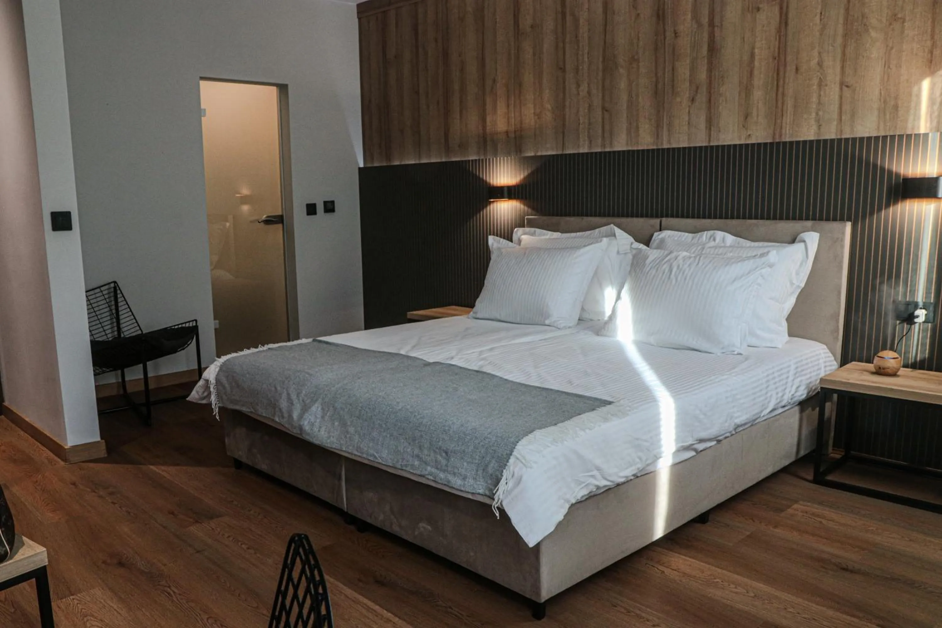 Bed in Best Western Plus Lozenetz Hotel