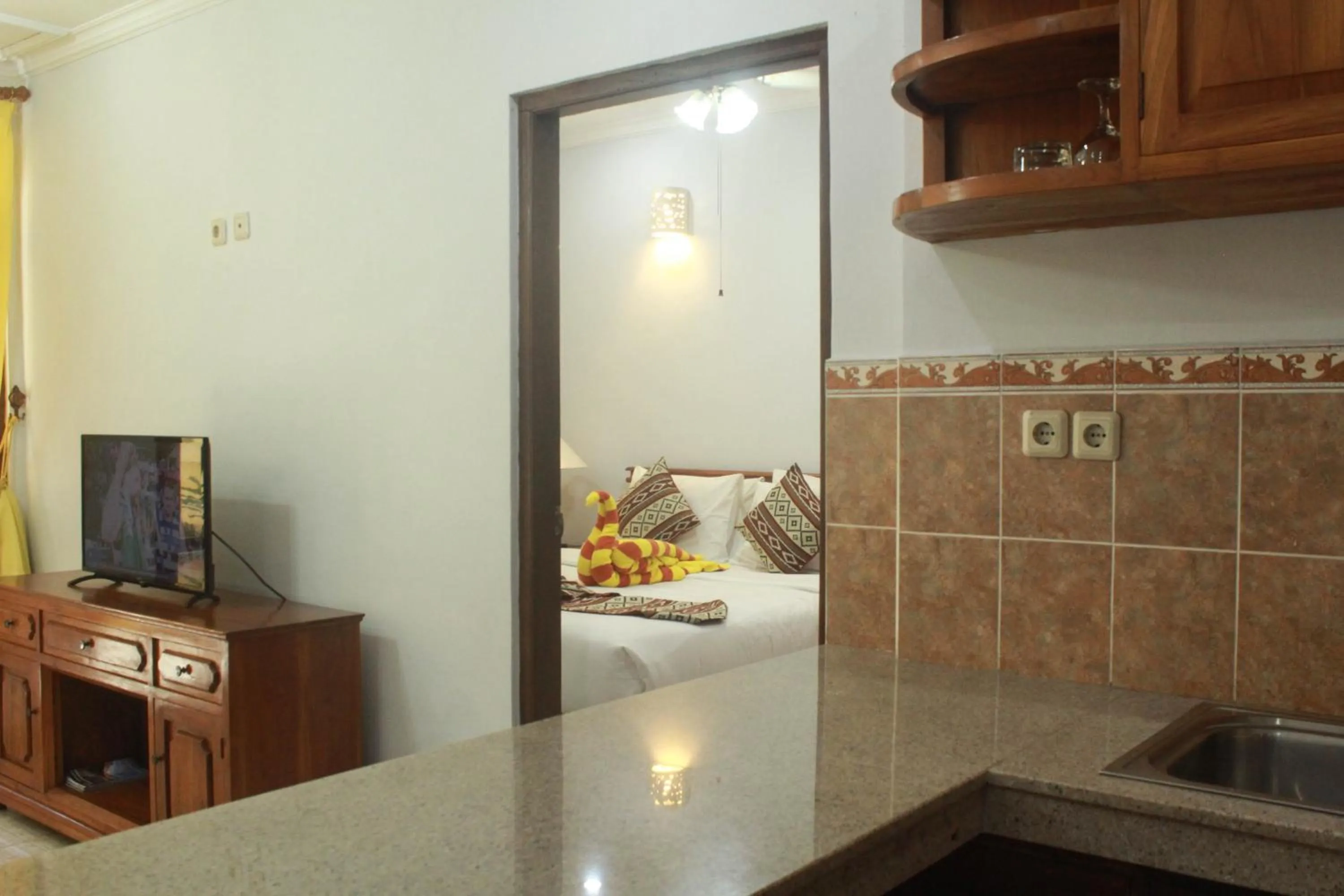 TV and multimedia, Bed in Bali Palms Resort