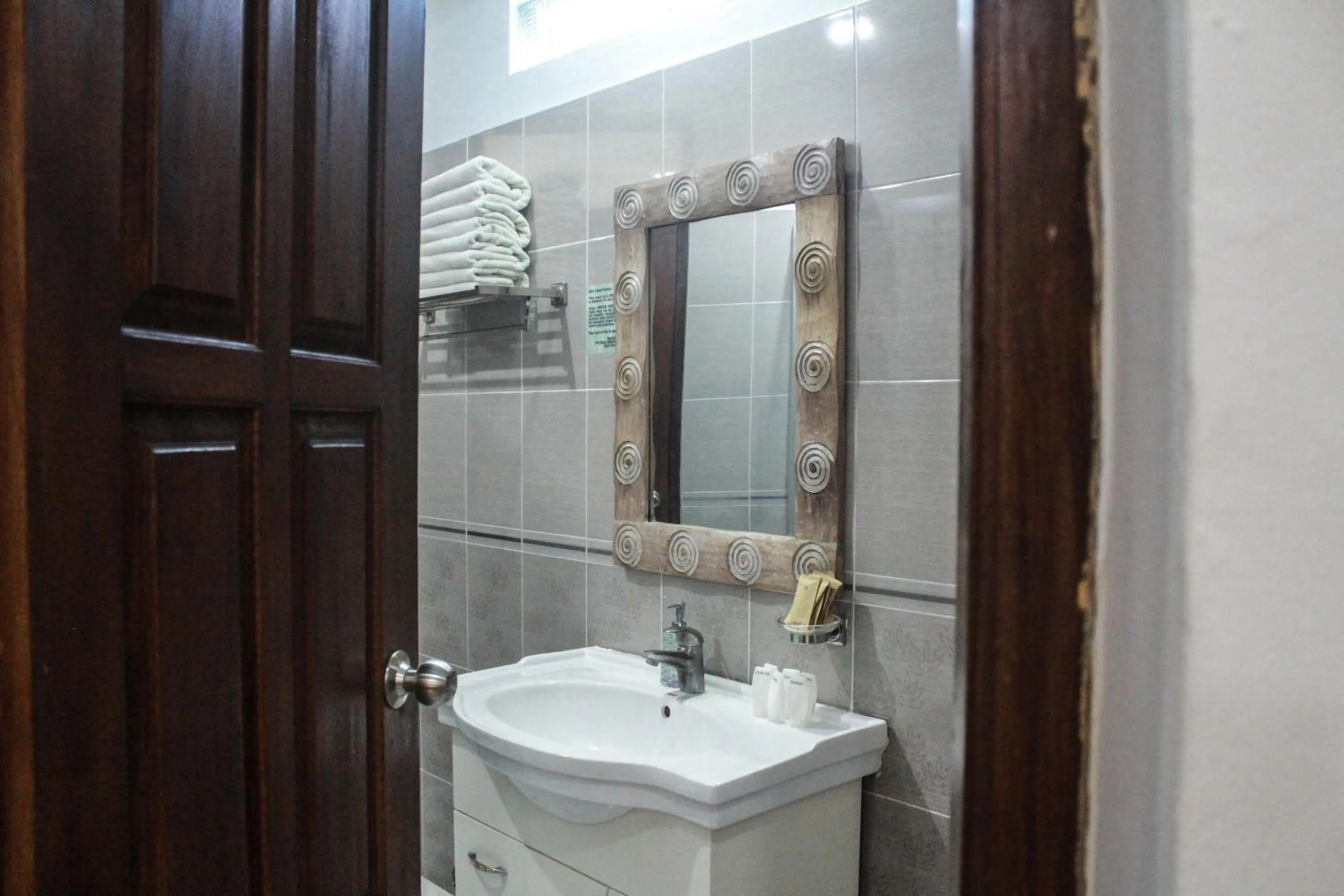 Bathroom in Bali Palms Resort