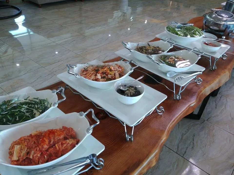 Breakfast in New Ocean Resort