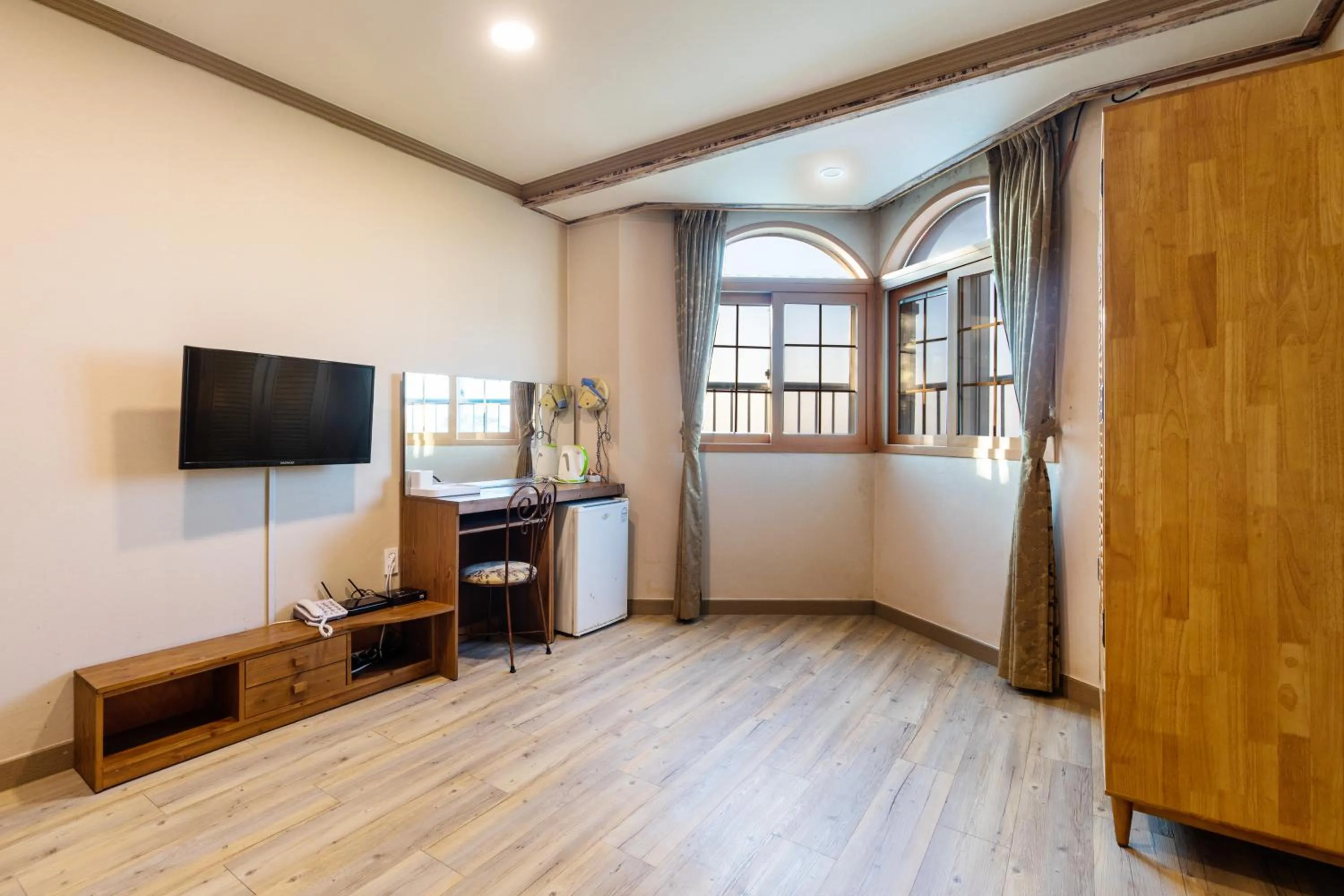 TV/Entertainment Center in New Ocean Resort