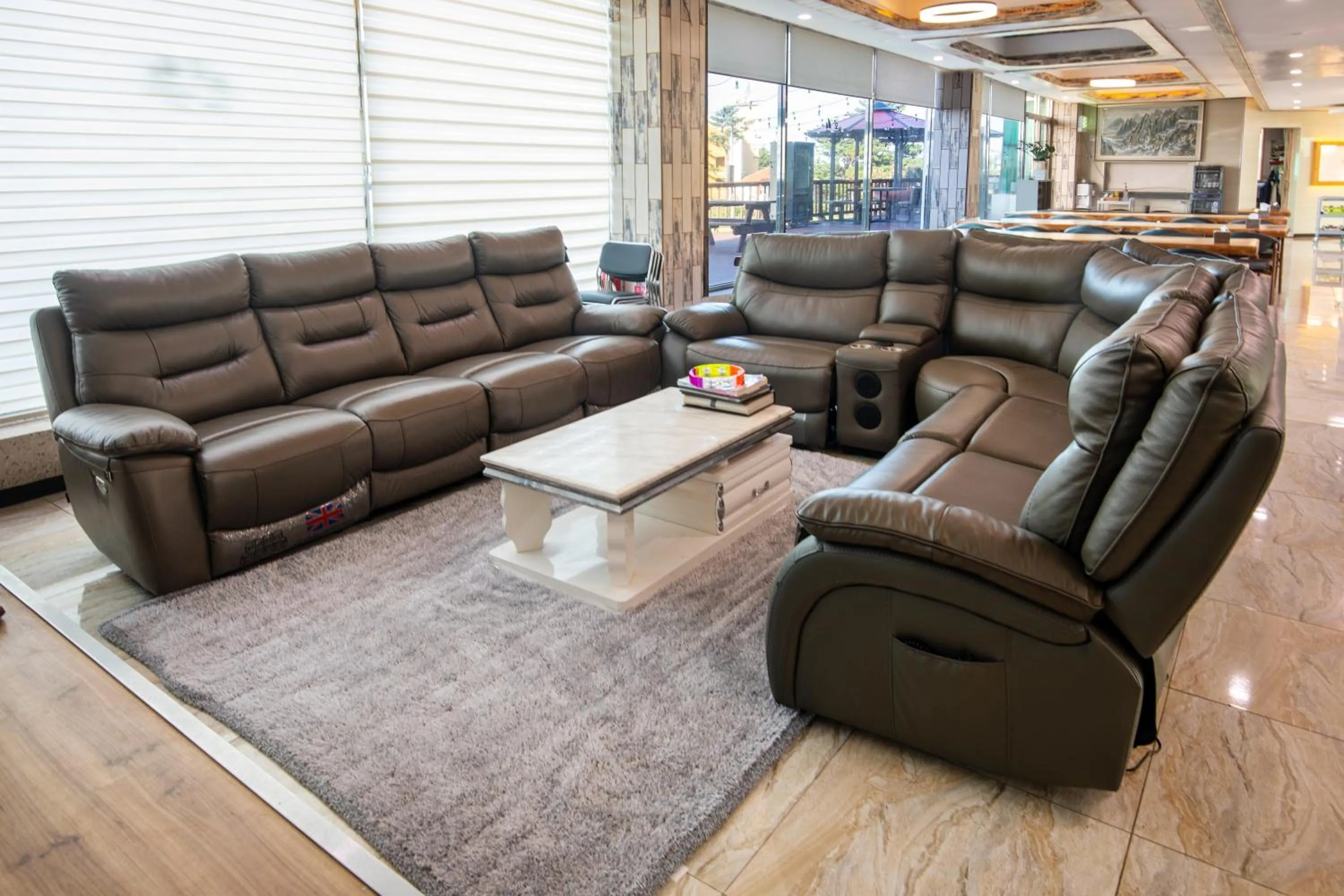 Seating Area in New Ocean Resort