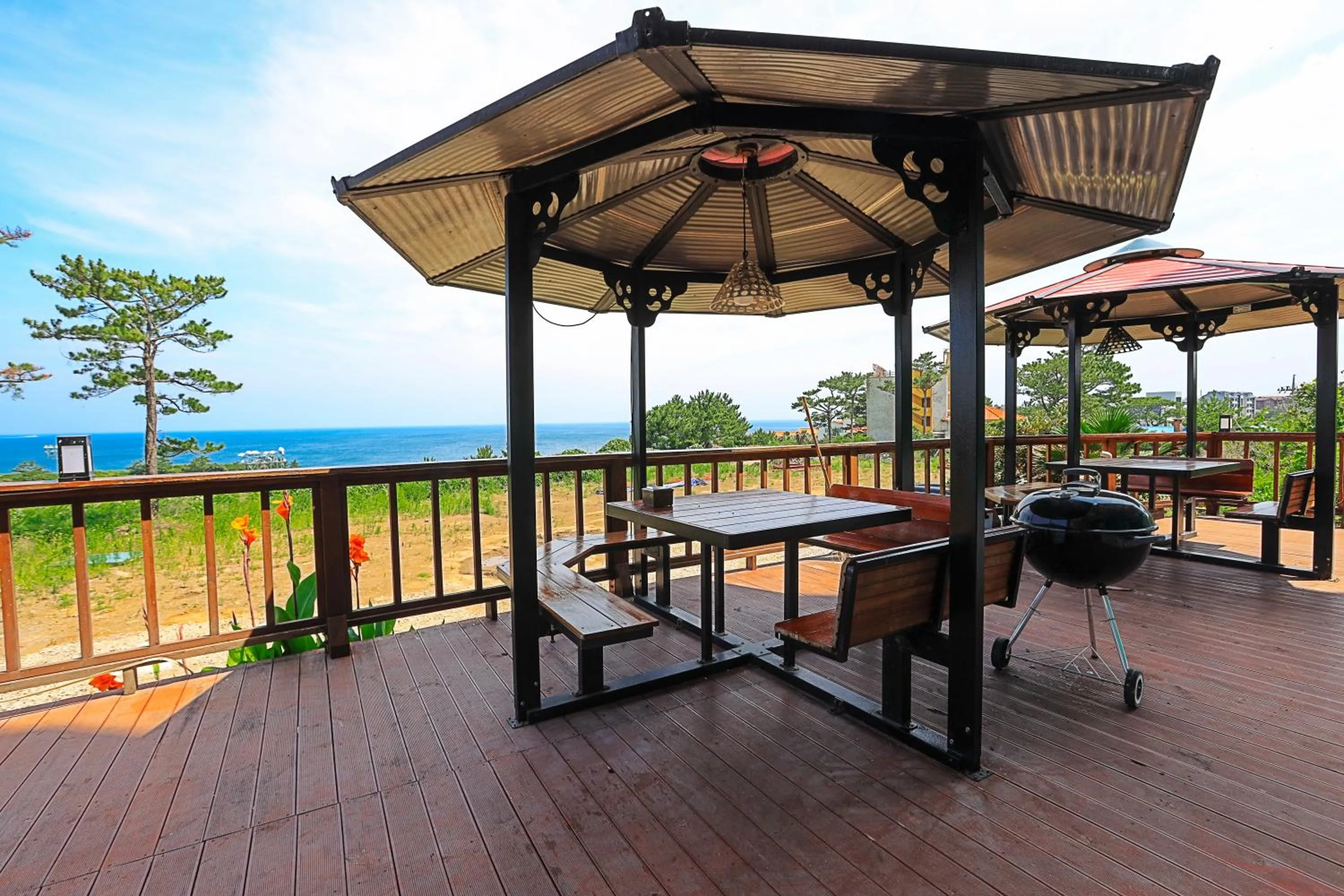 Balcony/Terrace in New Ocean Resort