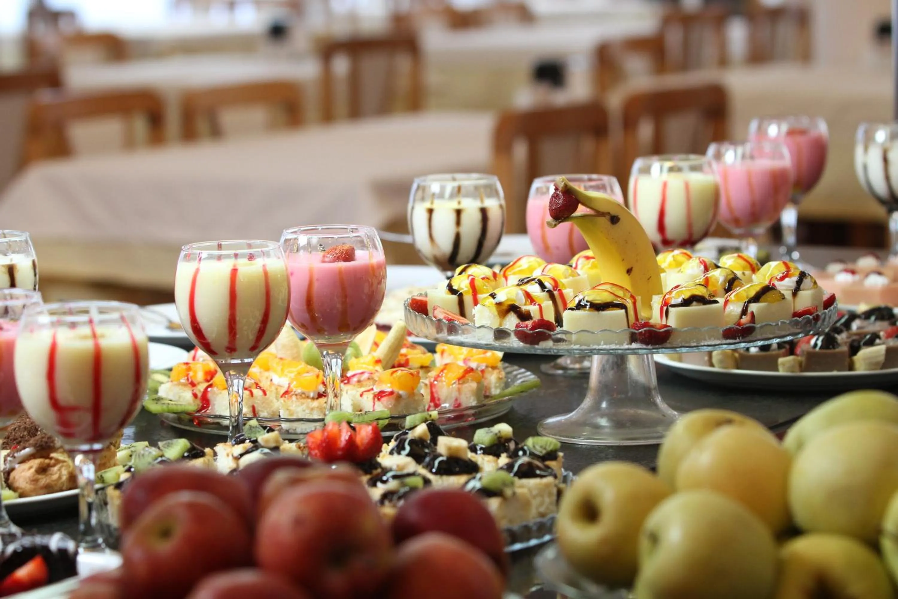 Food in Lalila Blue Suites