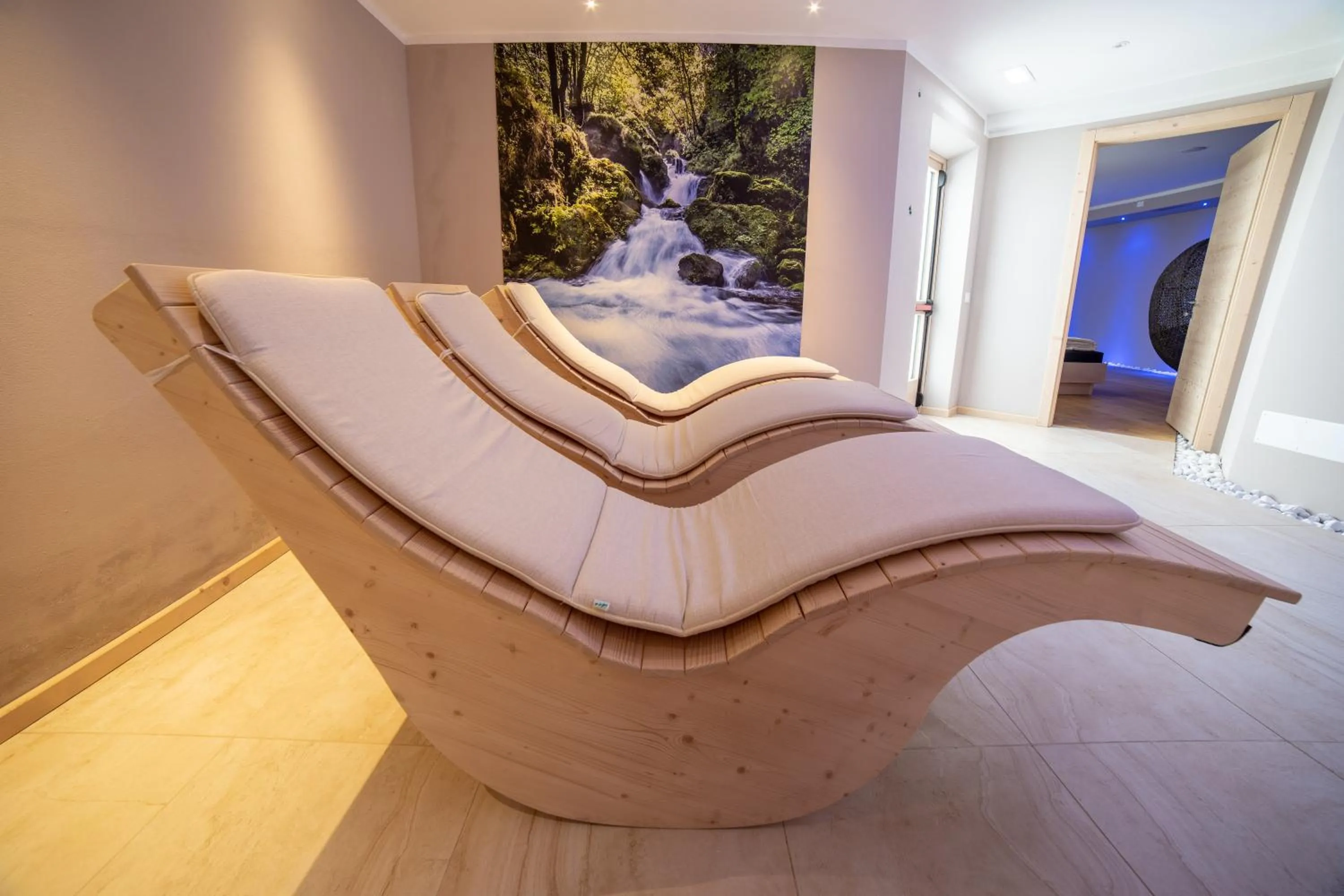 Caminetto Mountain Resort