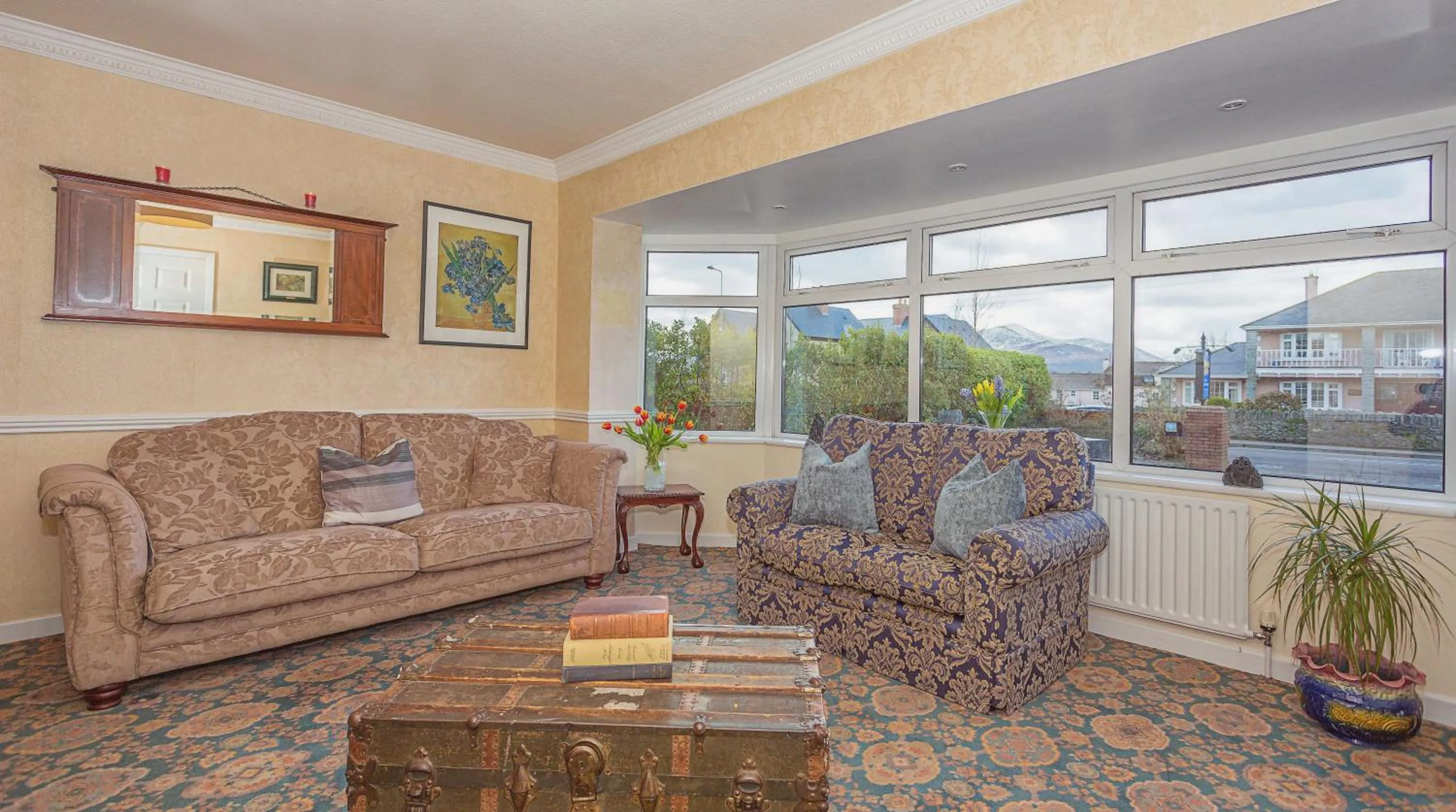 Living room in Ardree House B&B