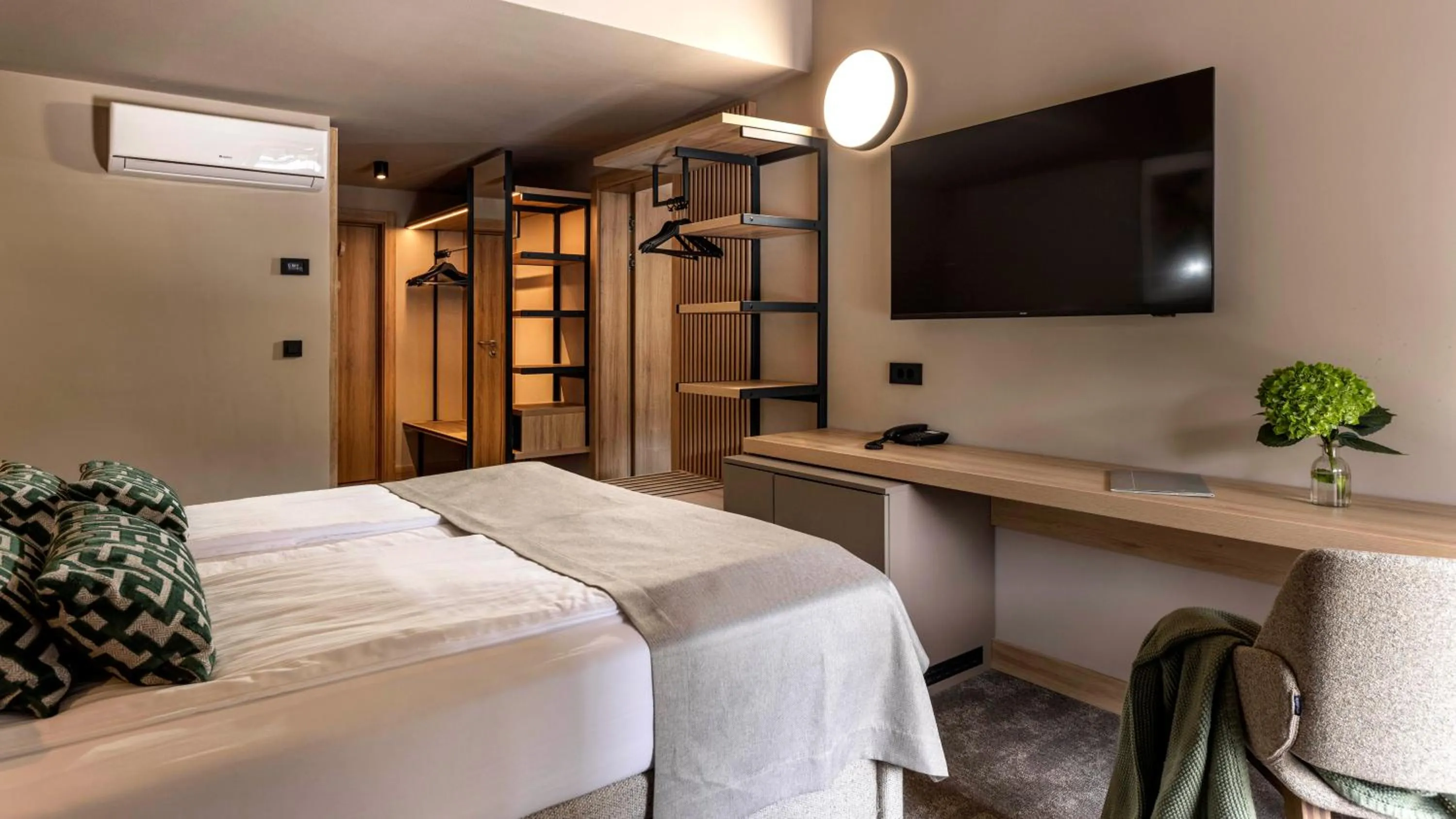 Bed in Hotel Terme Jezercica