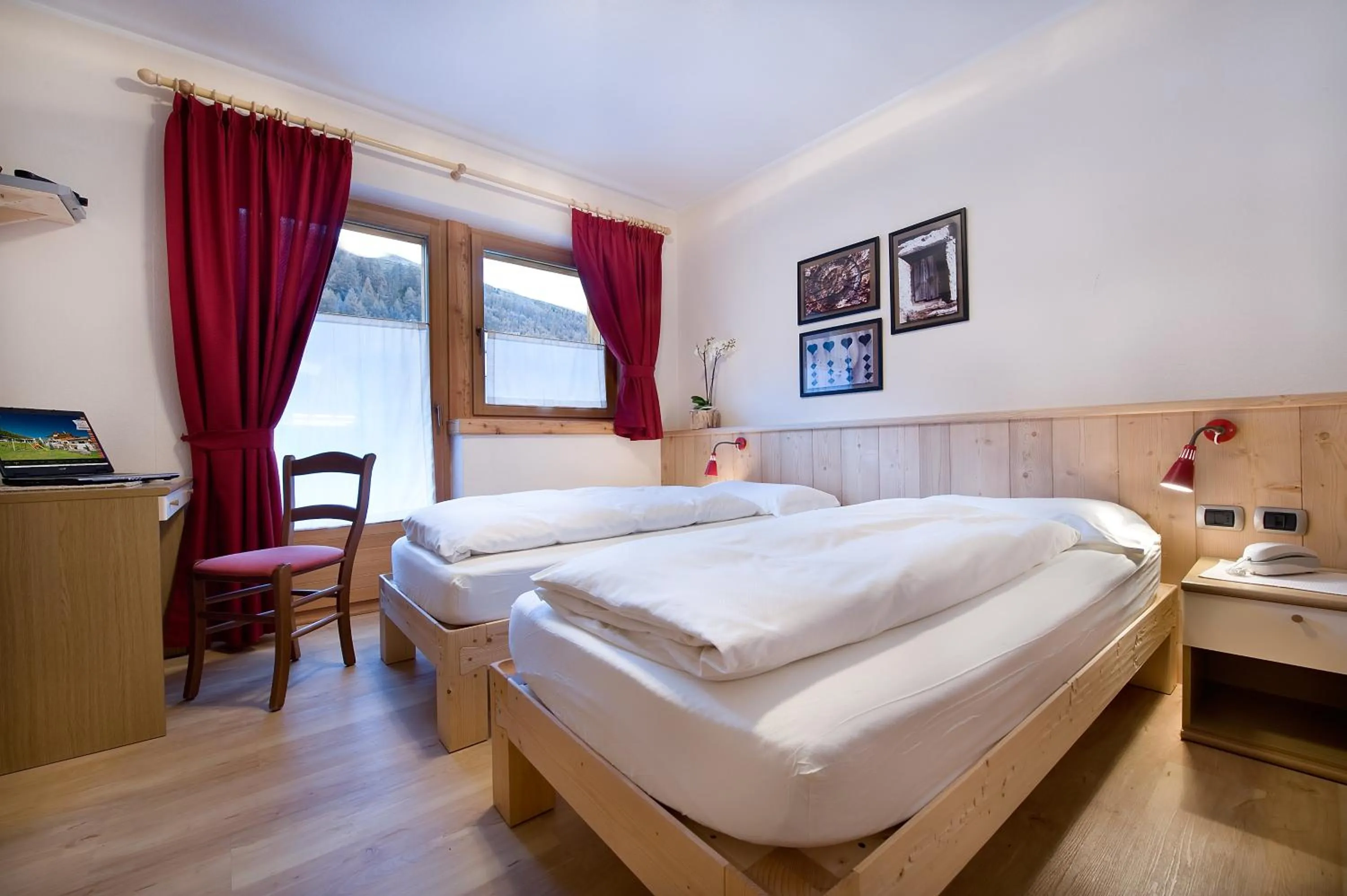 Bedroom, Bed in Hotel Alegra