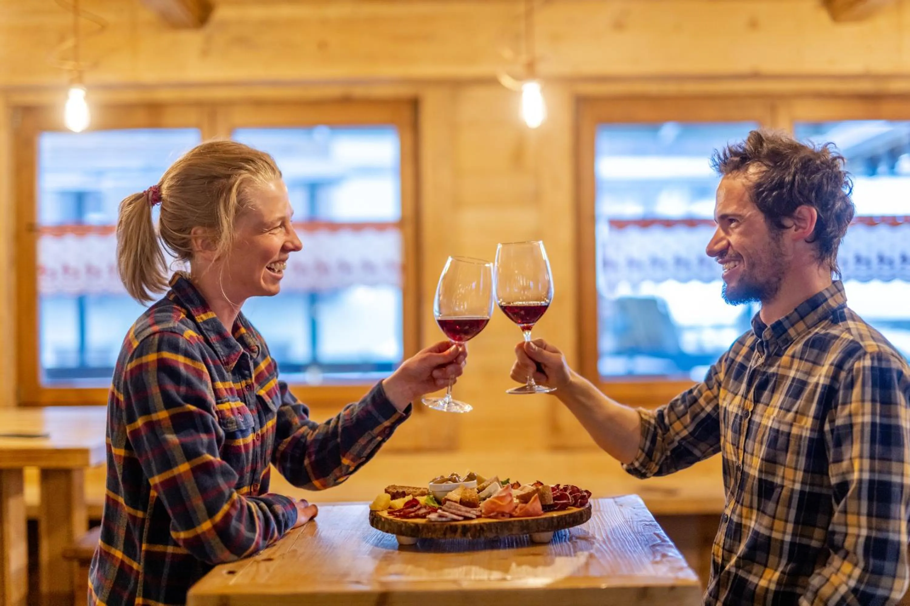 Restaurant/places to eat in Hotel Alegra