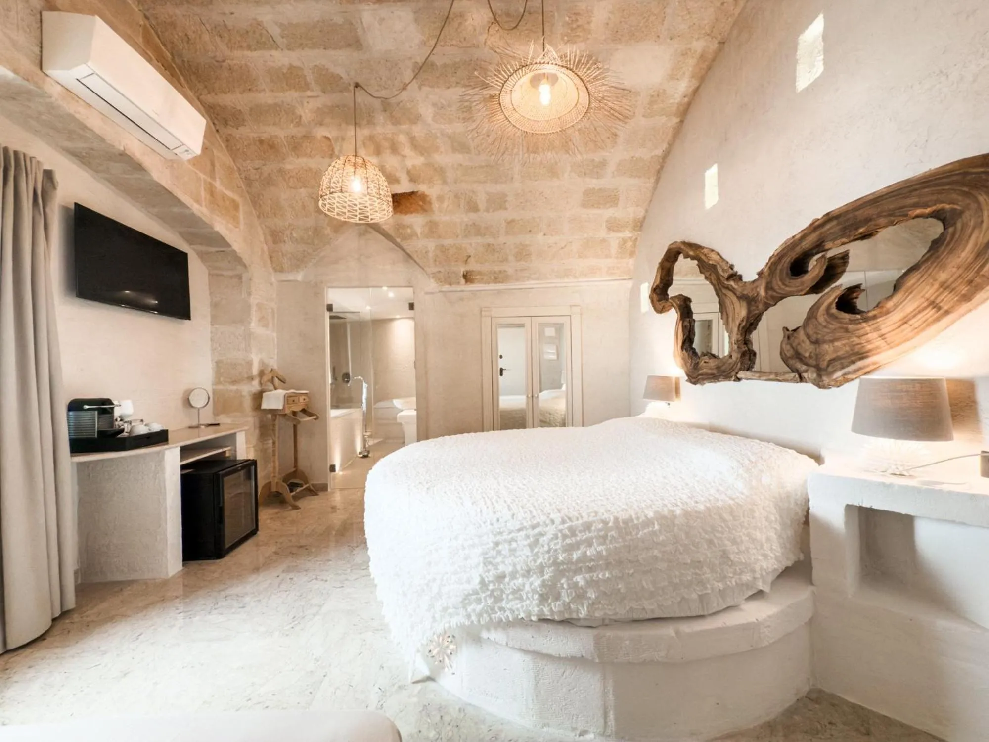 Bed in Bellavista Suites