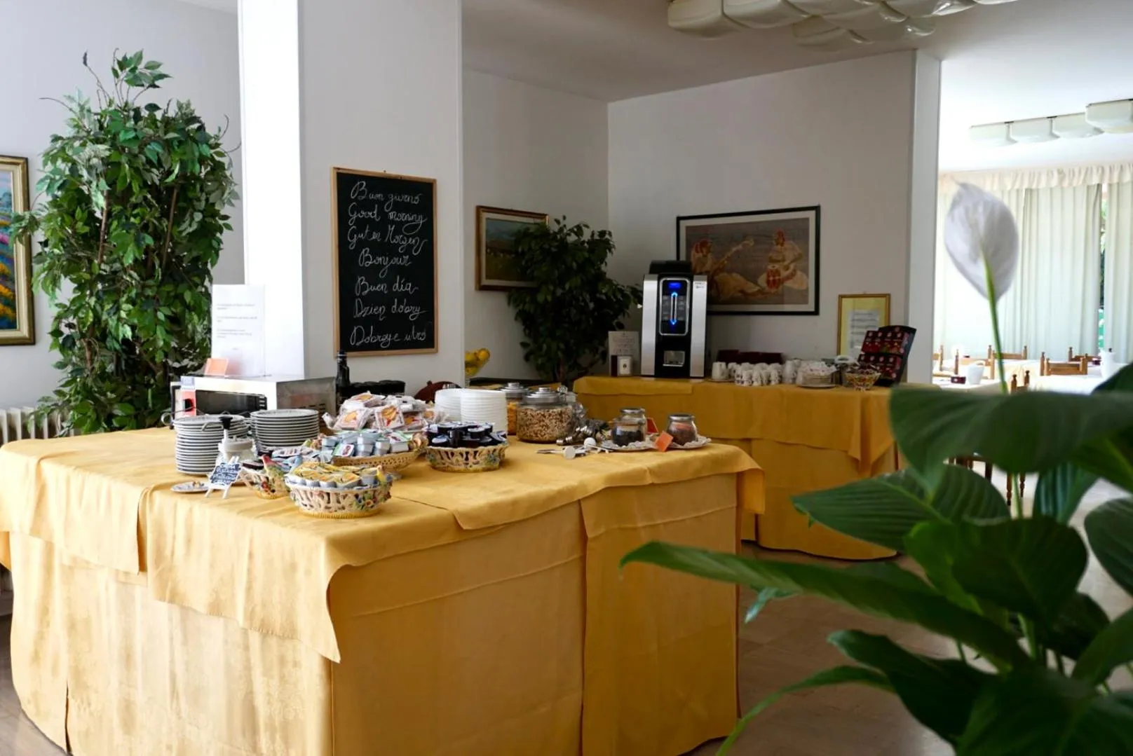 Breakfast in Hotel Diana