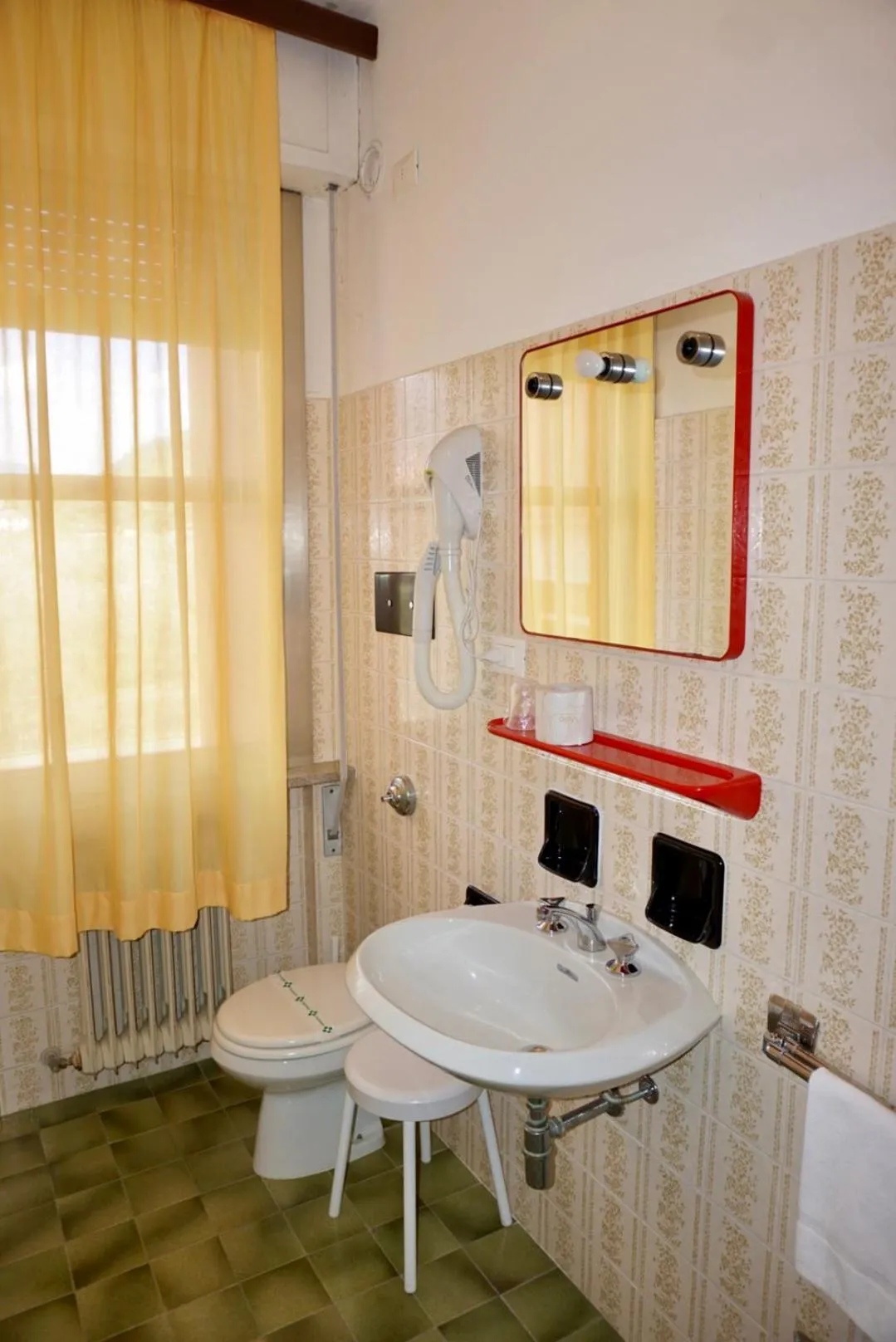 Bathroom in Hotel Diana