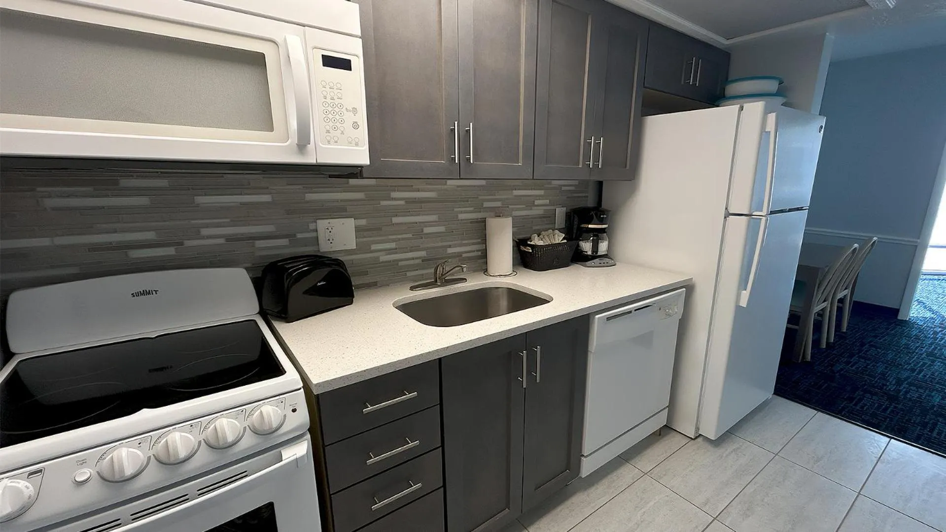 Kitchen or kitchenette in Ocean East Resort Club