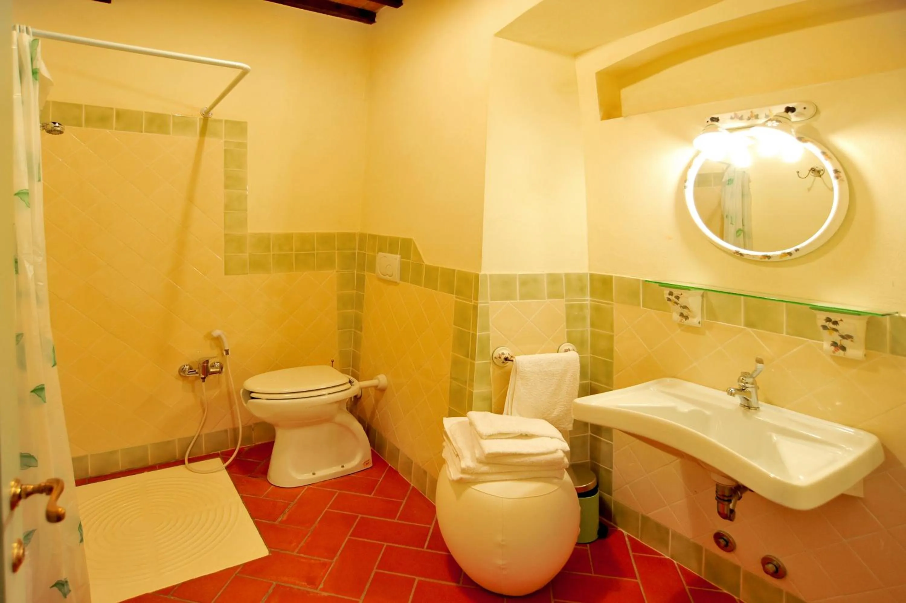 Bathroom in Agriturismo Streda Wine & Country Holiday