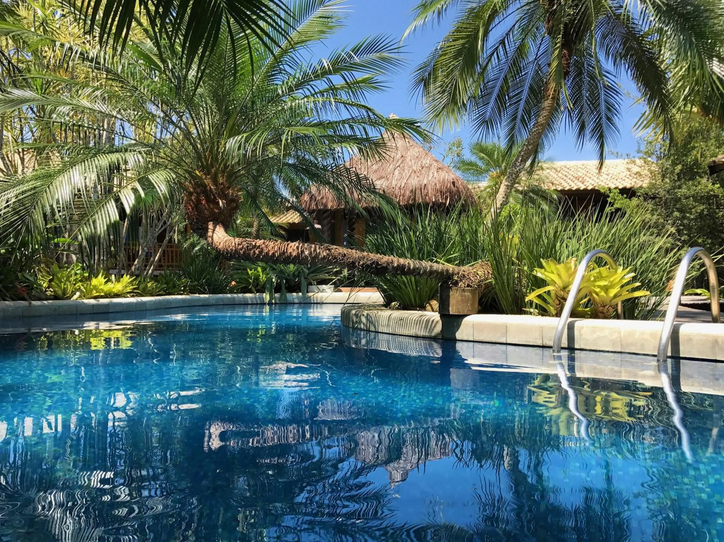 Swimming pool in Villa Bebek Hotel